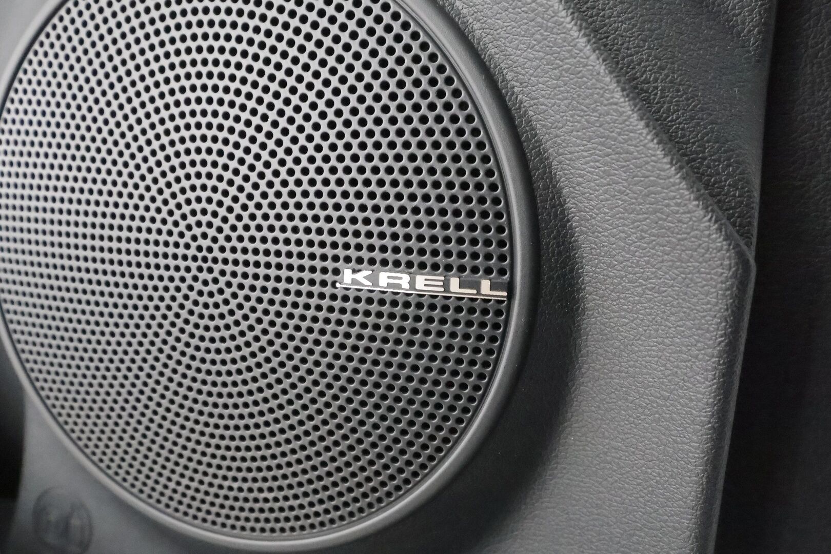 Hyundai KONA 2023 electric 64 kWh 204 hv Style MY21 - | ACC | ILP | HUD | Krell | Sähköpenkit | P.kamera | Digimittaristo | Lämm. ratti | LED | HDA | BSM | 1-om suomiauto | ALV | 