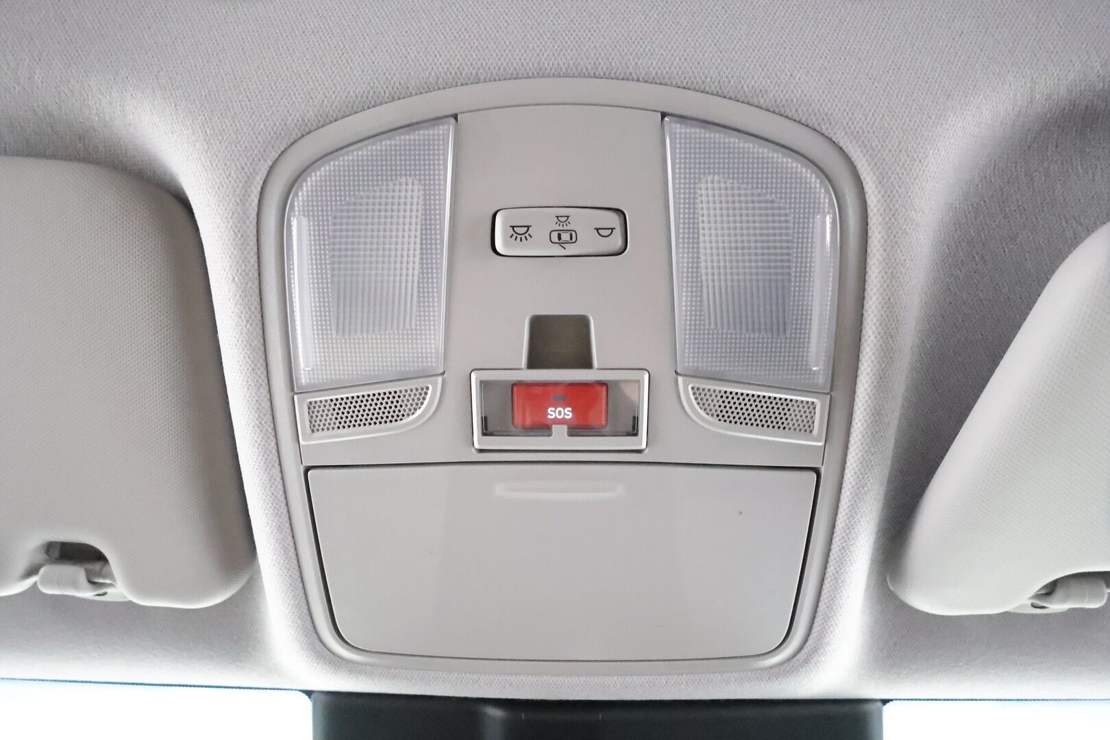 Hyundai KONA 2023 electric 64 kWh 204 hv Style MY21 - | ACC | ILP | HUD | Krell | Sähköpenkit | P.kamera | Digimittaristo | Lämm. ratti | LED | HDA | BSM | 1-om suomiauto | ALV | 