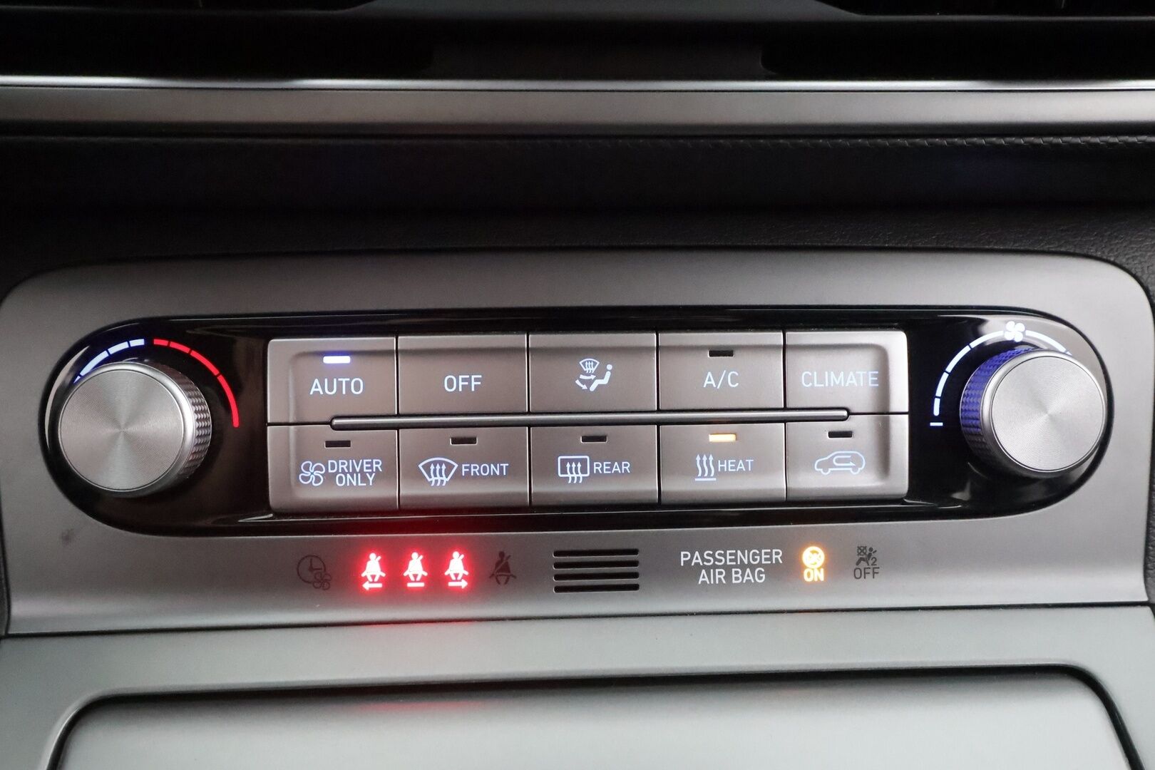 Hyundai KONA 2023 electric 64 kWh 204 hv Style MY21 - | ACC | ILP | HUD | Krell | Sähköpenkit | P.kamera | Digimittaristo | Lämm. ratti | LED | HDA | BSM | 1-om suomiauto | ALV | 
