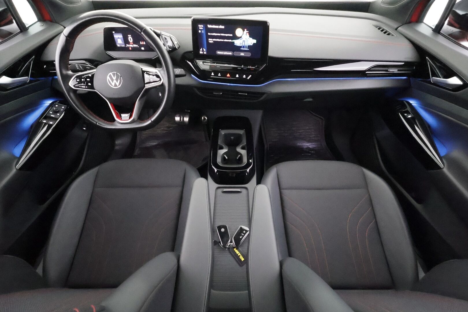 Volkswagen ID.4 2023 GTX Dual Motor AWD,  akku 77 kWh - | ACC | ILP | Koukku | IQ-Light | P-Kamera | Puolinahat | Ratinlämmitys | Digimittaristo | 360-Kamera | Suomi-auto | Kahdet Renkaat | Merkkihuollettu |