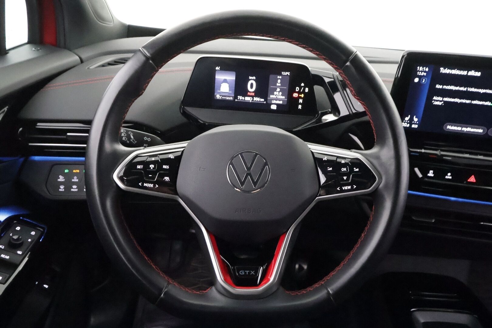 Volkswagen ID.4 2023 GTX Dual Motor AWD,  akku 77 kWh - | ACC | ILP | Koukku | IQ-Light | P-Kamera | Puolinahat | Ratinlämmitys | Digimittaristo | 360-Kamera | Suomi-auto | Kahdet Renkaat | Merkkihuollettu |