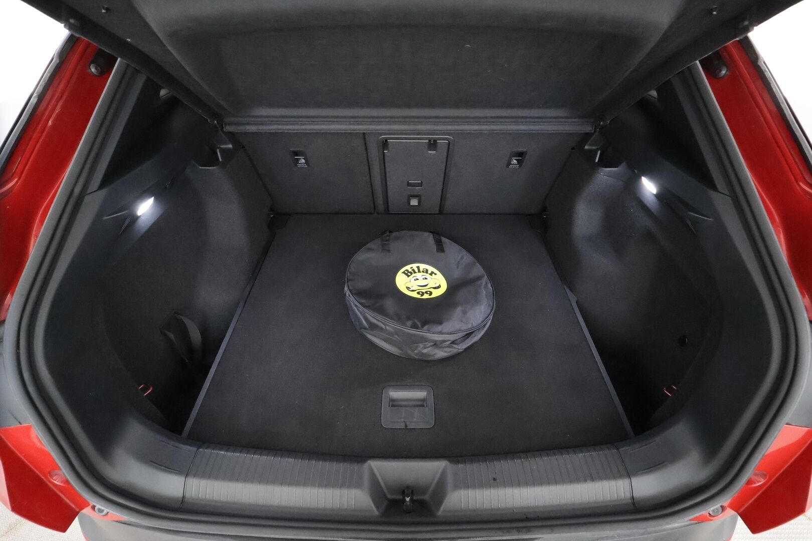 Volkswagen ID.4 2023 GTX Dual Motor AWD,  akku 77 kWh - | ACC | ILP | Koukku | IQ-Light | P-Kamera | Puolinahat | Ratinlämmitys | Digimittaristo | 360-Kamera | Suomi-auto | Kahdet Renkaat | Merkkihuollettu |
