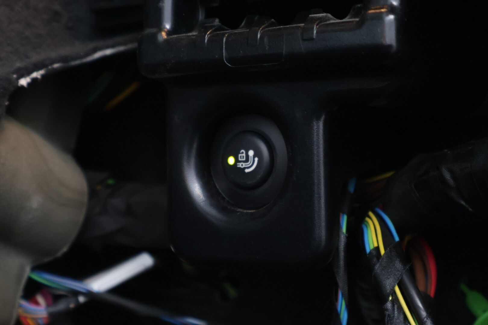 BMW 520 2014 F11 Touring 520d A xDrive Business *Konjakki Sporttinahat / HiFi / Lämmitettävä M-Ratti / Koukku / Tutkat* - *2x Renkaat ja vanteet / Lohko* - HULLUT JOULUT KORKOTARJOUS 2,49% 