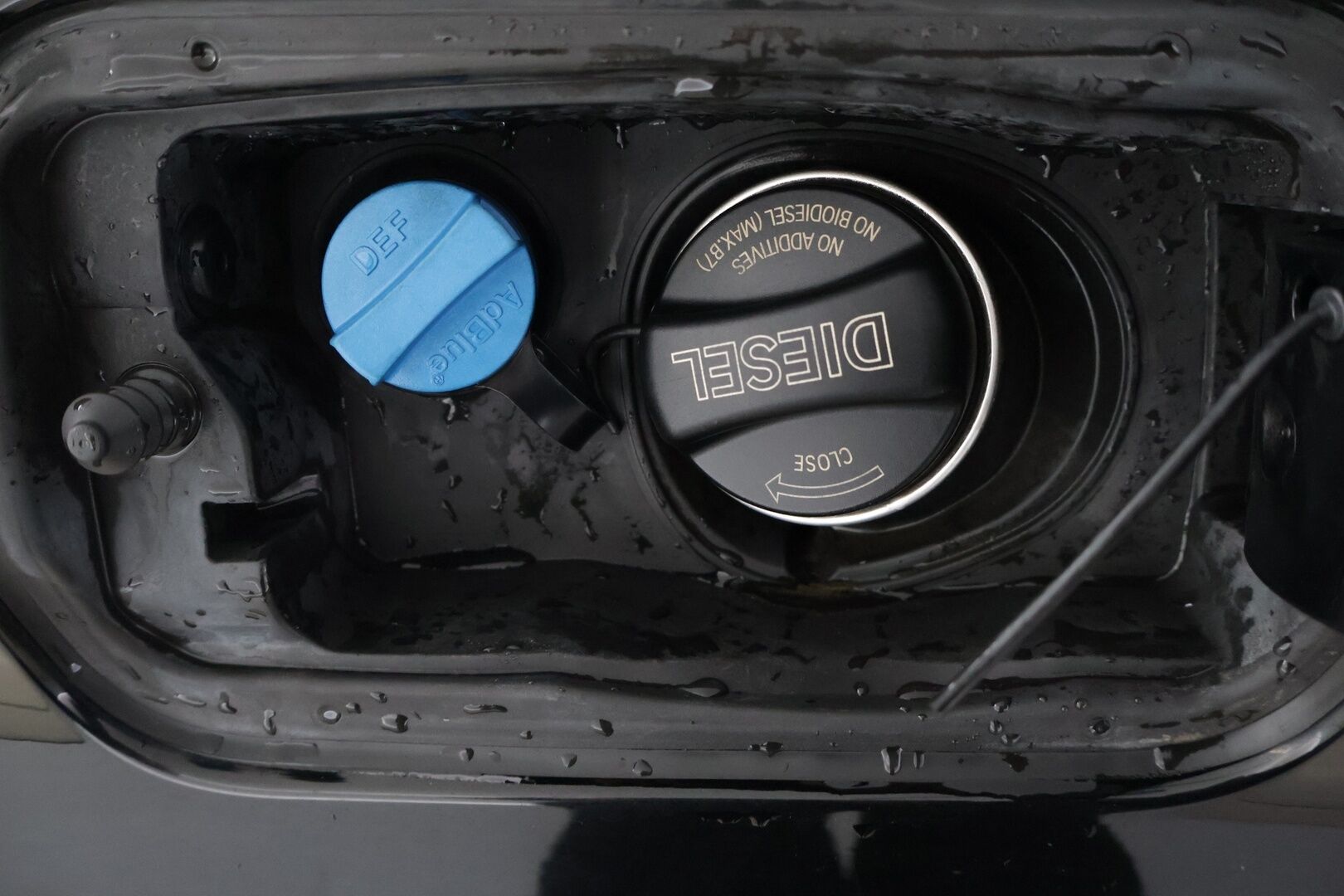 BMW 520 2014 F11 Touring 520d A xDrive Business *Konjakki Sporttinahat / HiFi / Lämmitettävä M-Ratti / Koukku / Tutkat* - *2x Renkaat ja vanteet / Lohko* - HULLUT JOULUT KORKOTARJOUS 2,49% 