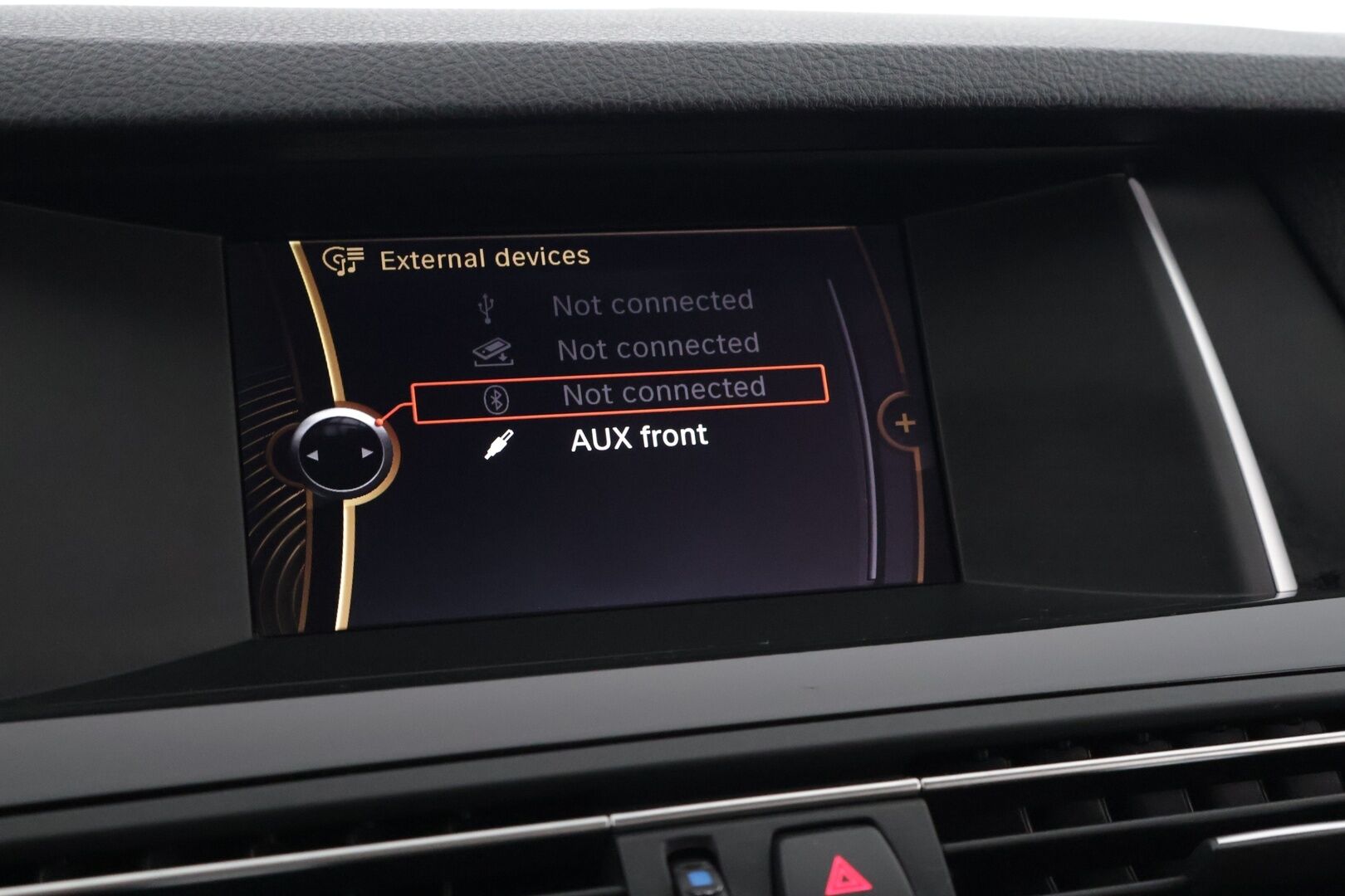 BMW 520 2014 F11 Touring 520d A xDrive Business *Konjakki Sporttinahat / HiFi / Lämmitettävä M-Ratti / Koukku / Tutkat* - *2x Renkaat ja vanteet / Lohko* - HULLUT JOULUT KORKOTARJOUS 2,49% 