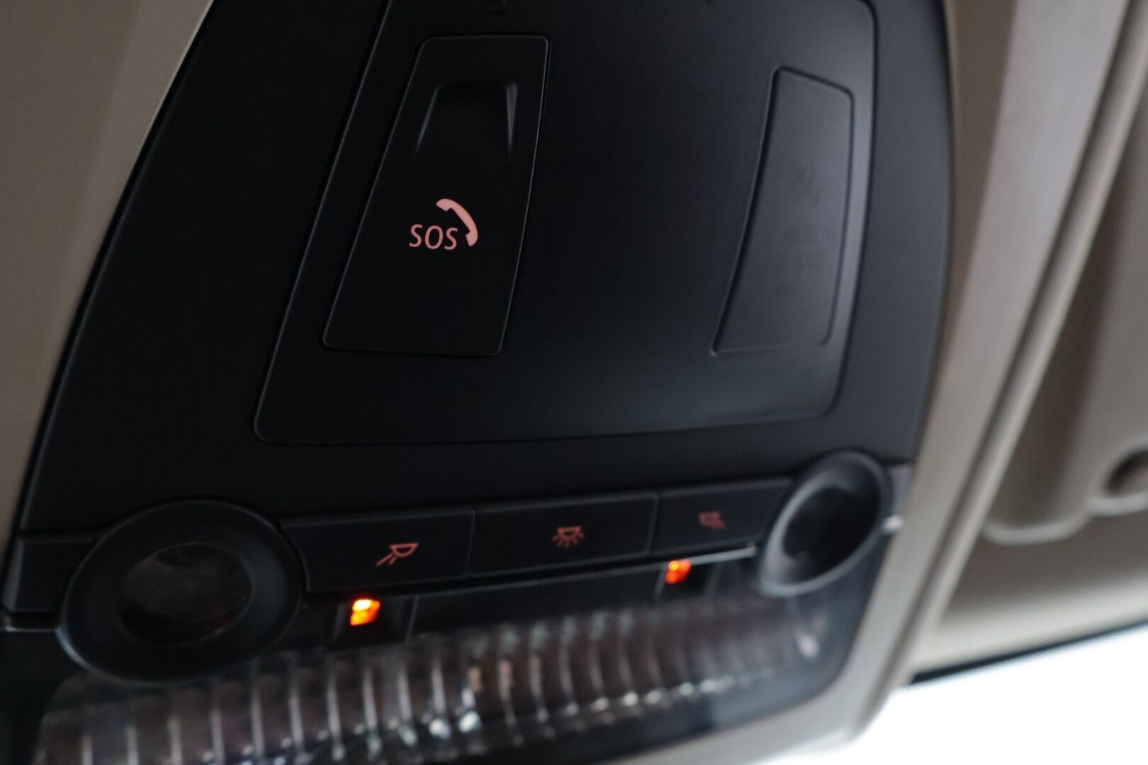 BMW 520 2014 F11 Touring 520d A xDrive Business *Konjakki Sporttinahat / HiFi / Lämmitettävä M-Ratti / Koukku / Tutkat* - *2x Renkaat ja vanteet / Lohko* - HULLUT JOULUT KORKOTARJOUS 2,49% 