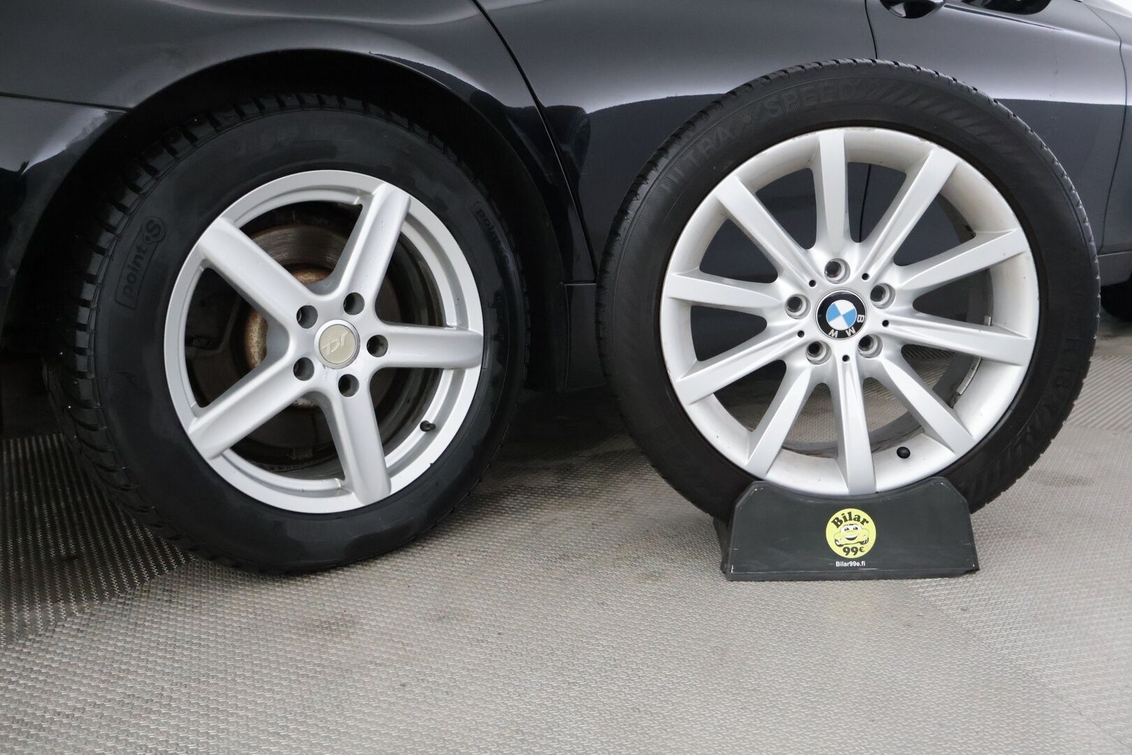 BMW 520 2014 F11 Touring 520d A xDrive Business *Konjakki Sporttinahat / HiFi / Lämmitettävä M-Ratti / Koukku / Tutkat* - *2x Renkaat ja vanteet / Lohko* - HULLUT JOULUT KORKOTARJOUS 2,49% 