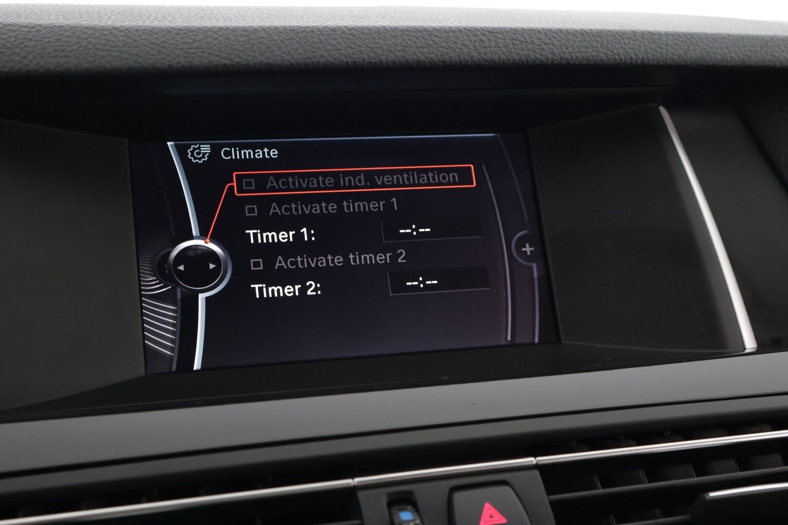 BMW 520 2014 F11 Touring 520d A xDrive Business *Konjakki Sporttinahat / HiFi / Lämmitettävä M-Ratti / Koukku / Tutkat* - *2x Renkaat ja vanteet / Lohko* - HULLUT JOULUT KORKOTARJOUS 2,49% 