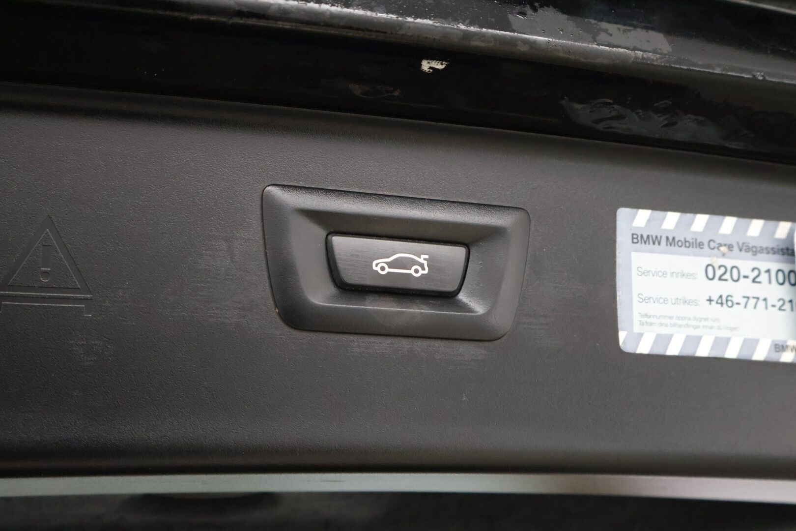 BMW 520 2014 F11 Touring 520d A xDrive Business *Konjakki Sporttinahat / HiFi / Lämmitettävä M-Ratti / Koukku / Tutkat* - *2x Renkaat ja vanteet / Lohko* - HULLUT JOULUT KORKOTARJOUS 2,49% 