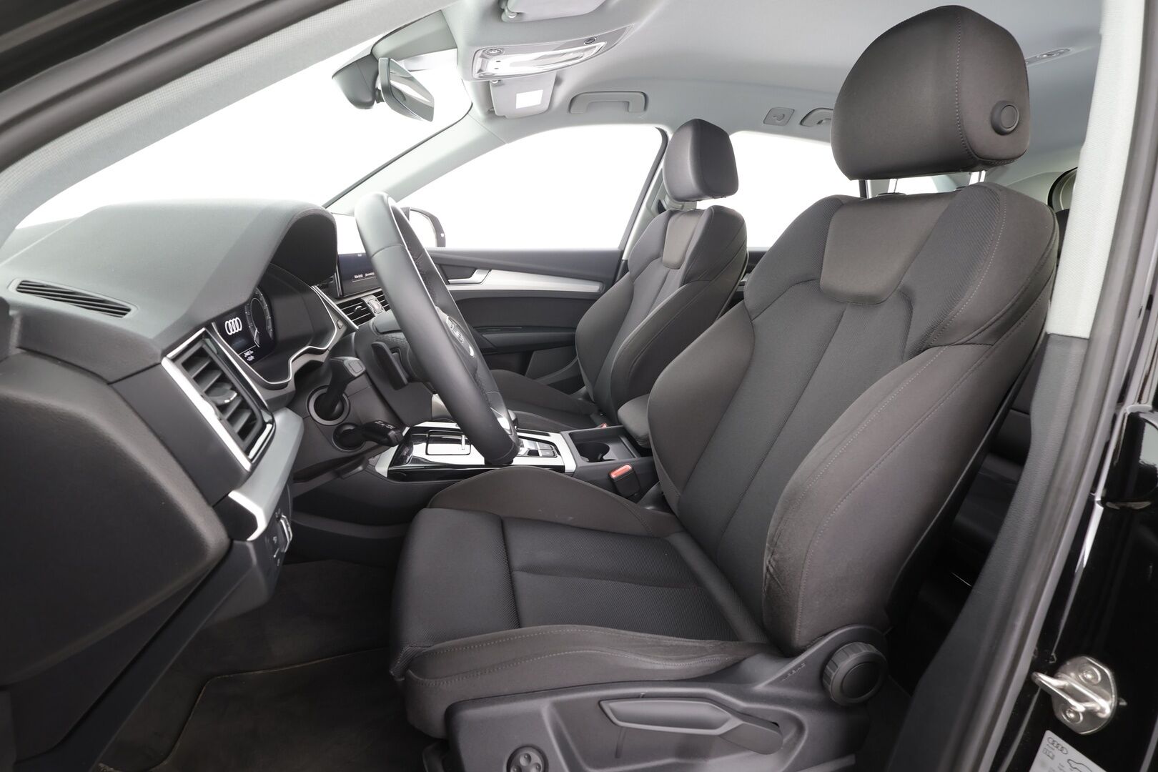 Audi Q5 2023 Progress 50 TFSI e 220 kW quattro S tronic - | Facelift | ACC | Digimittaristo | Sporttipenkit | P.kamera | Lane-assist | Lämm. ratti | Audi sound system | 1-om suomi auto | 