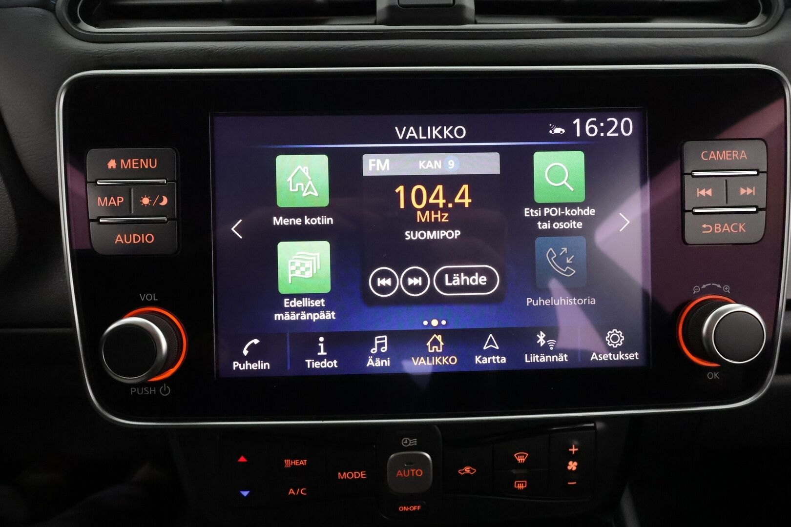 Nissan Leaf 2023 e+ N-Connecta 62 kWh - 1Om Suomiauto / Adapt.Vakkari / 360-Kamera / KeylessGo / Navi / BLIS / Merkkihuollot / LED / Ratinlämmitys / 2x Hyvät renkaat aluvantein!