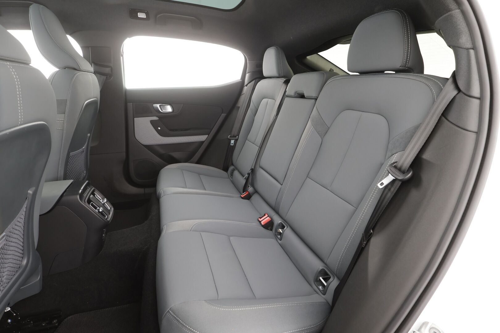 Polestar 2 2023 Long Range Single Motor, 170kW, 78kWh - | ACC | ILP | 360° | Harman/Kardon | Lasikatto | Muistipenkki | Sporttipenkit | BLIS | Pilot Assist | 2x polestar alut | 1-om suomiauto | 