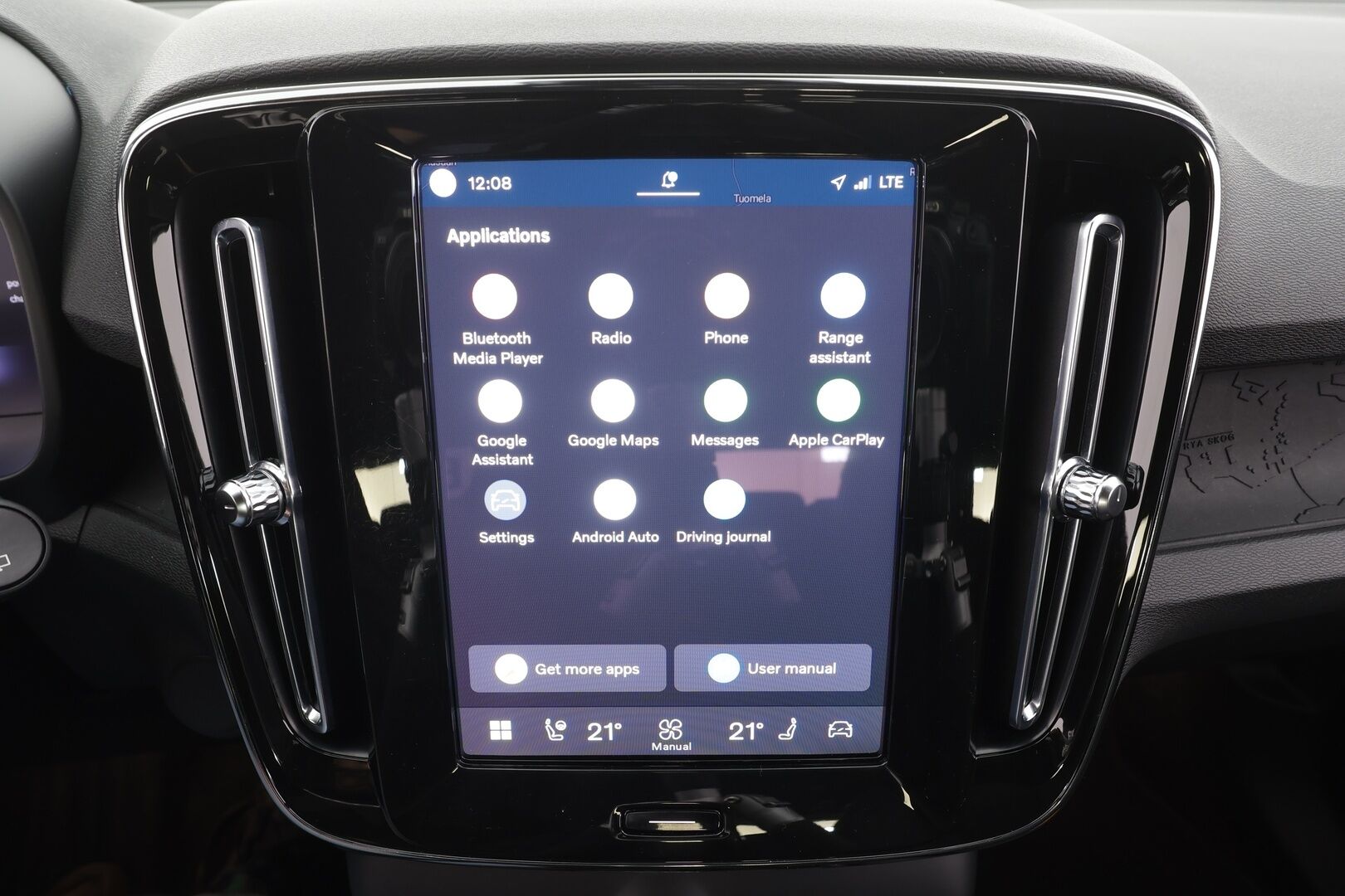 Volvo XC40 2023 Recharge Single Plus aut - | ACC | ILP | Koukku | BLIS | Muistipenkki | P.Kamera | Navi / LED | Keyless | Ratinlämmitin | 1.Om Suomi-auto | Kahdet renkaat aluvanteilla | Merkkihuollettu |