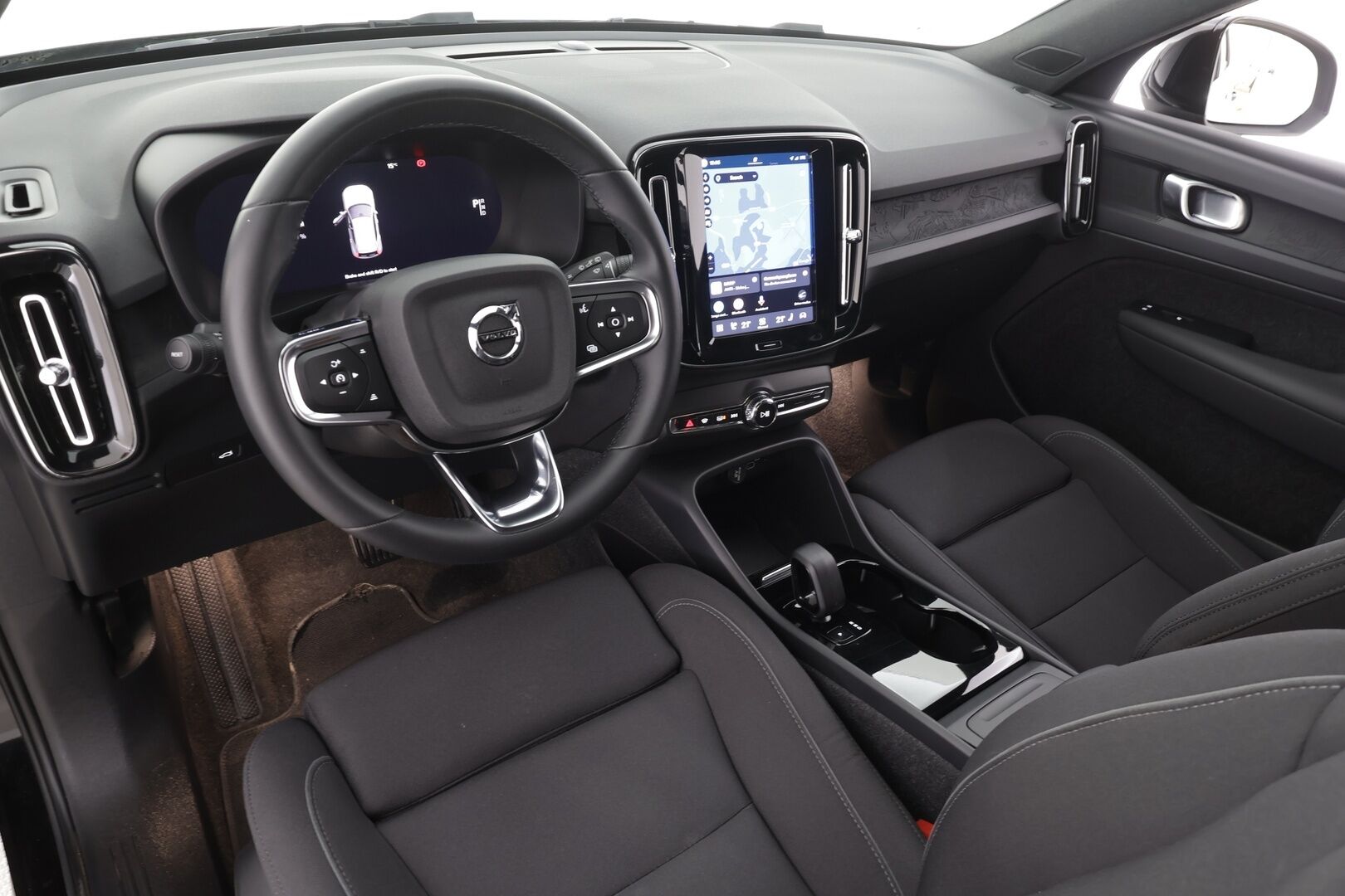 Volvo XC40 2023 Recharge Single Plus aut - | ACC | ILP | Koukku | BLIS | Muistipenkki | P.Kamera | Navi / LED | Keyless | Ratinlämmitin | 1.Om Suomi-auto | Kahdet renkaat aluvanteilla | Merkkihuollettu |