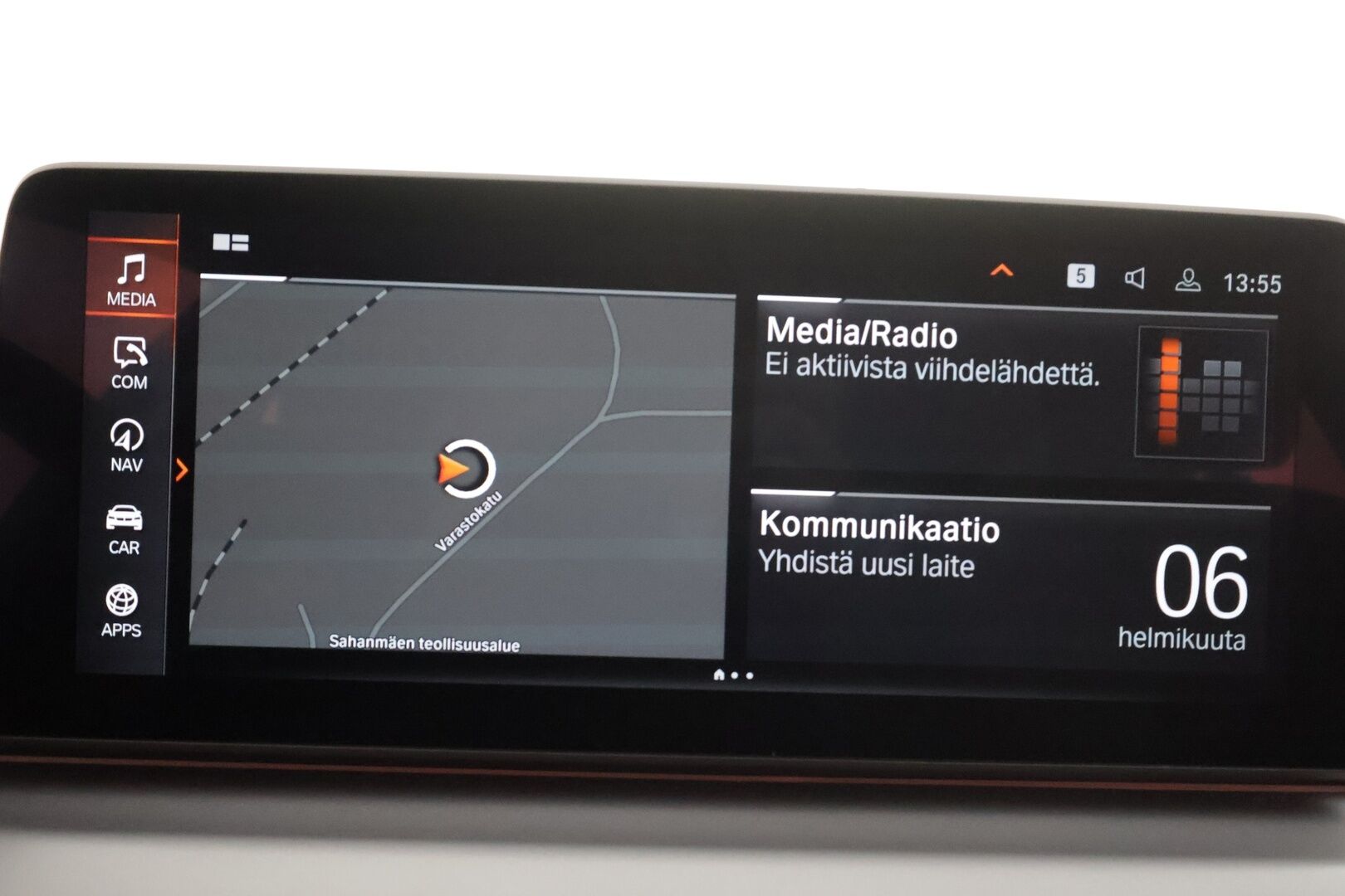 BMW 520 2023 G31 Touring 520d A xDrive MHEV * Webasto / Koukku / ACC / Adapt.LED / P.kamera / Sportnahat * - 1-om Suomi-auto / Kahdet renkaat aluvanteilla / Merkkihuollot