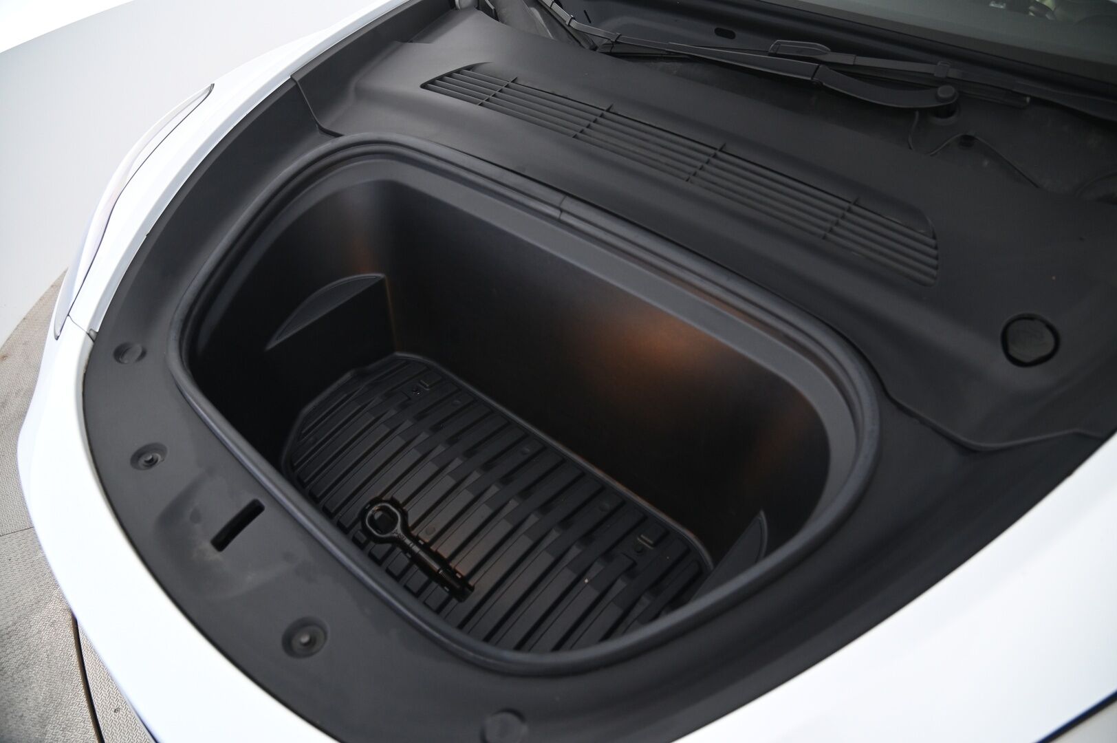 Tesla Model Y 2022 Dual Motor Long Range - Long Range - | ILP | Matrix-Led | Lasikatto | ACC | Premium audio | Sähkönahat