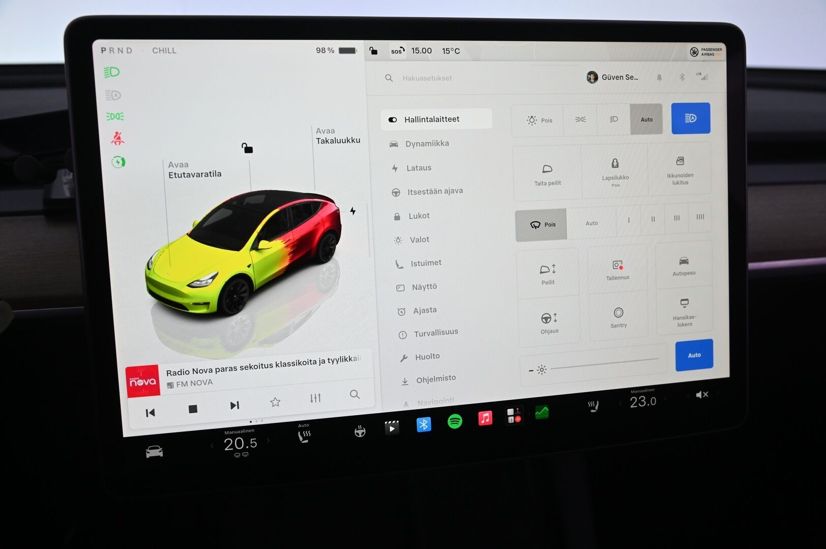 Tesla Model Y 2022 Dual Motor Long Range - Long Range - | ILP | Matrix-Led | Lasikatto | ACC | Premium audio | Sähkönahat
