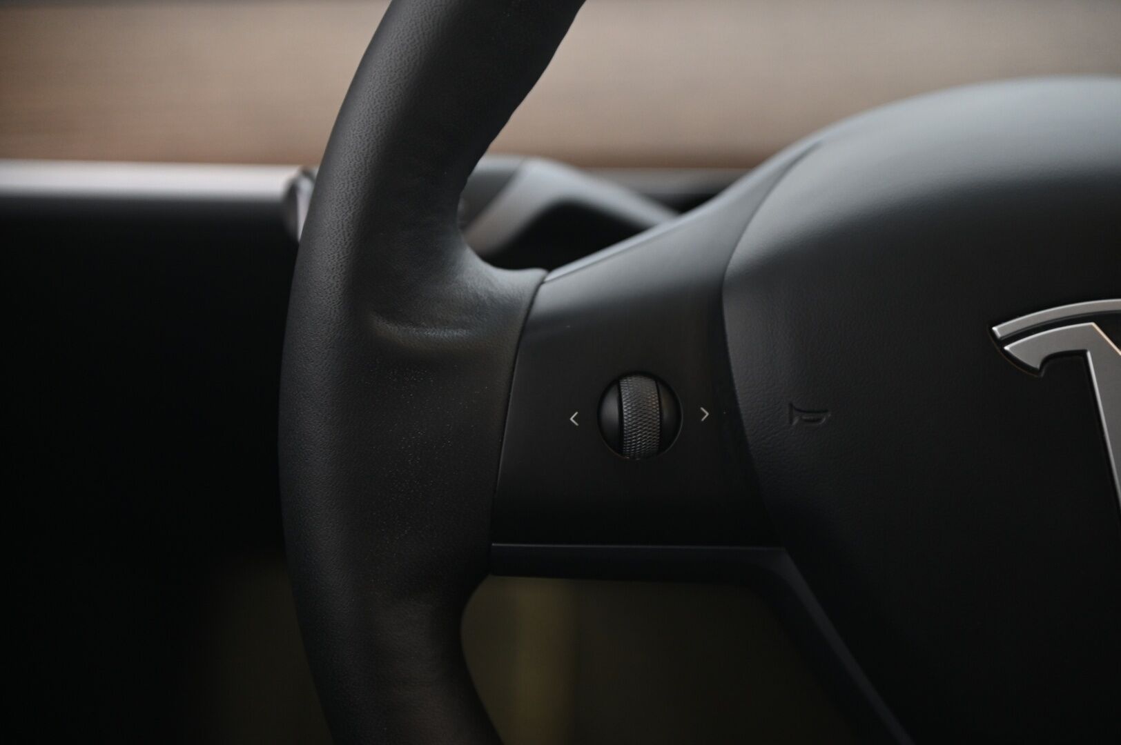 Tesla Model Y 2022 Dual Motor Long Range - Long Range - | ILP | Matrix-Led | Lasikatto | ACC | Premium audio | Sähkönahat