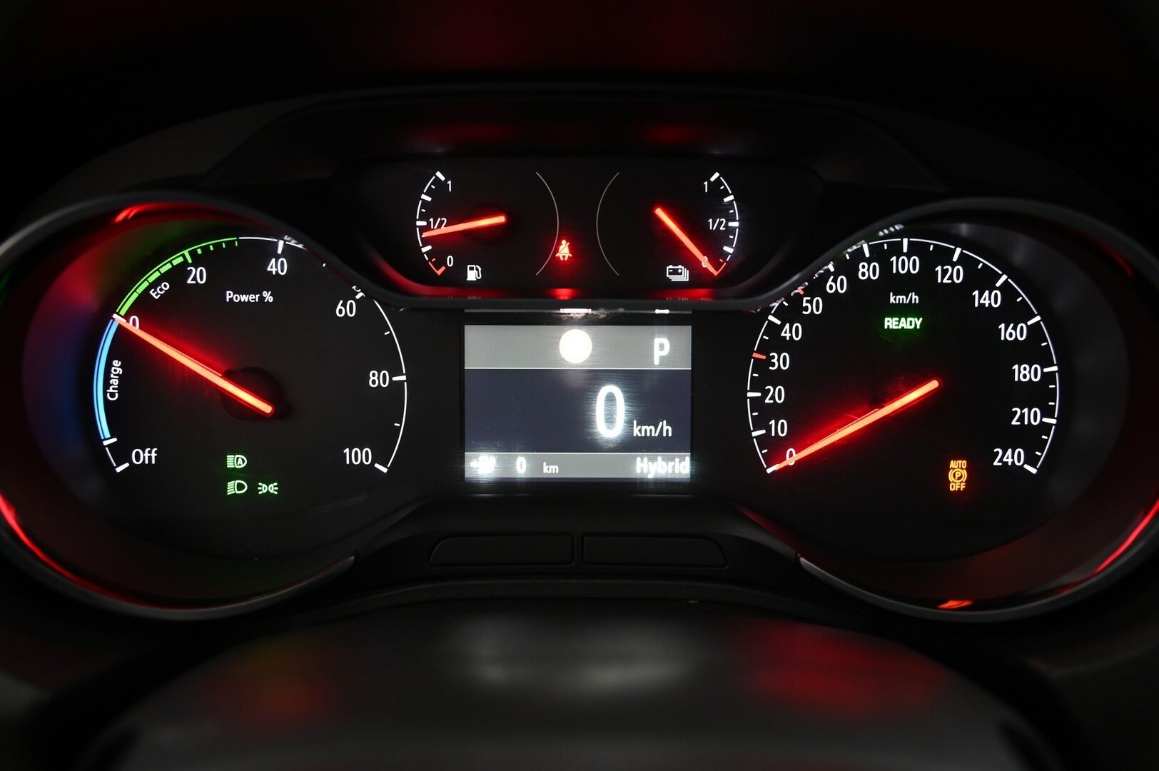 Opel Grandland 2020 Innovation 300 PHEV AWD A8*Koukku / Lämmitettävä tuulilasi / Vakkari / Blis / Kessy / Navi* - *Juuri saapunut! / P-Kamera / Tutkat / LED-valot / S-luukku / 2X renkaat*