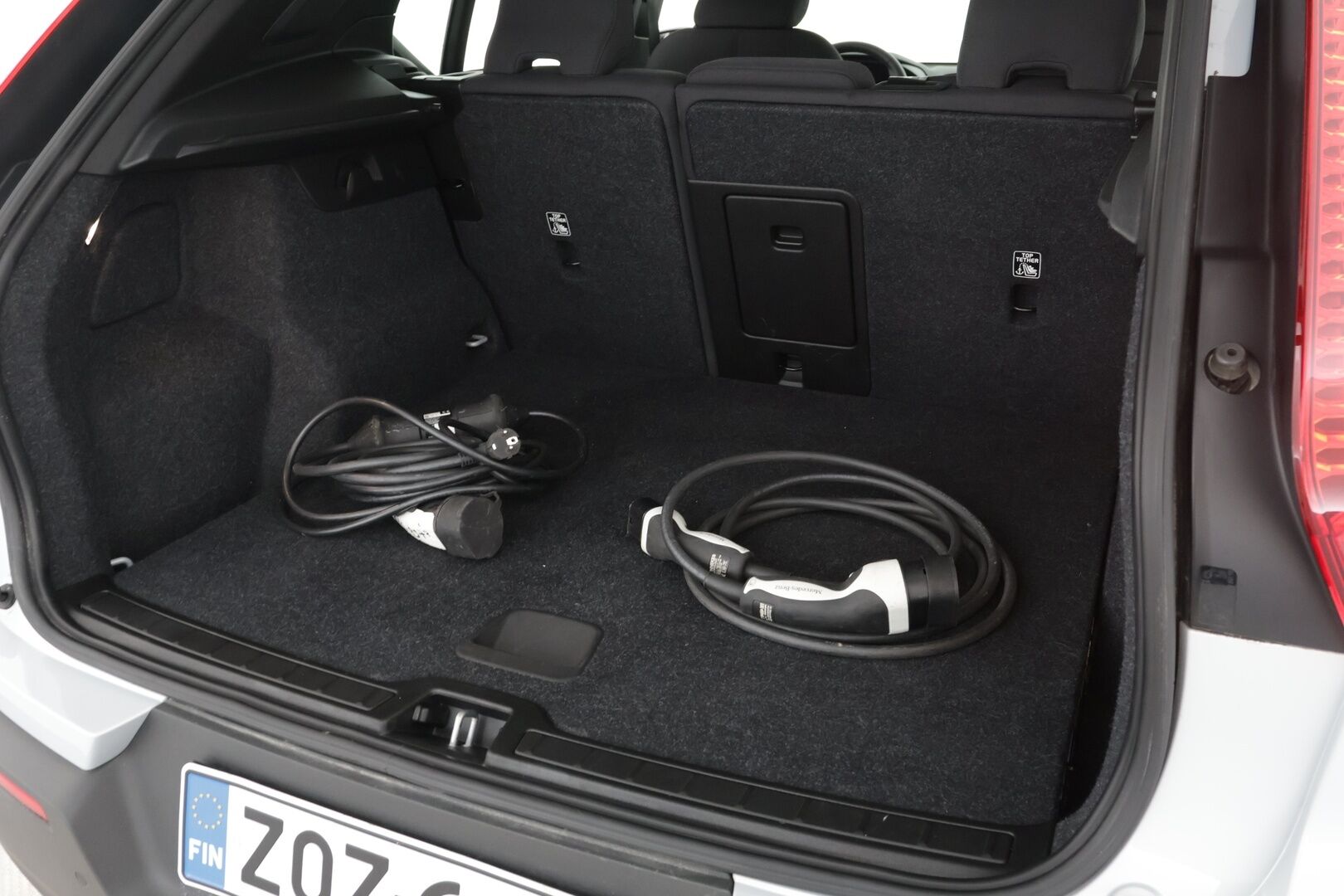 Volvo XC40 2022 T4 TwE Business Inscription aut *Panoramakatto/ Pienet kilsat / Vakkari - Huippusiisti / Hyvin pidetty / Kattavasti varusteltu!