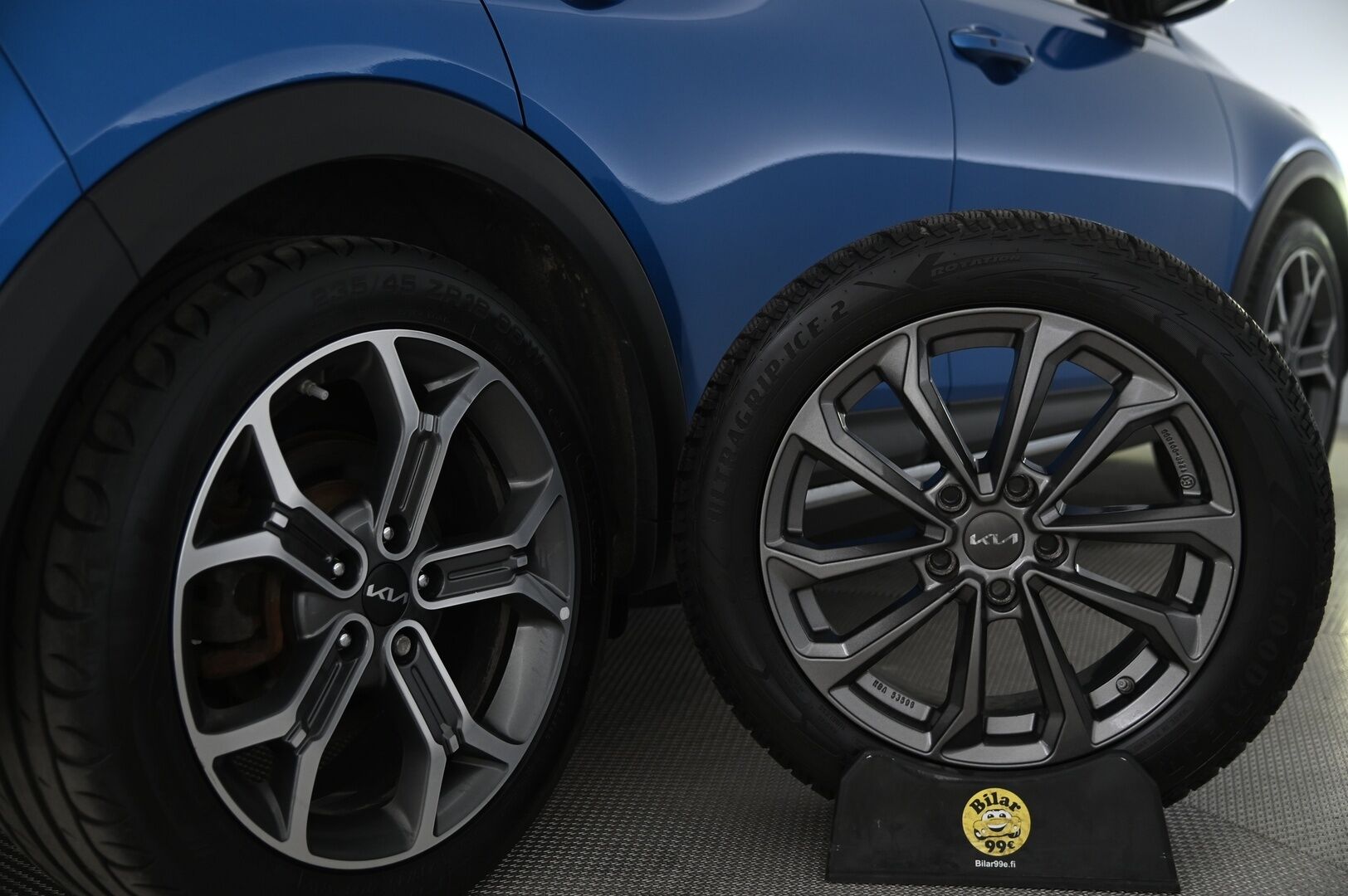 Kia XCeed 2022 1,6 GDI Plug-In Hybrid Business Premium DCT - Digimittaristo | ACC | P-kamera | 2xrenkaat&alu | Lohkolämmitin | Merkkihuollettu