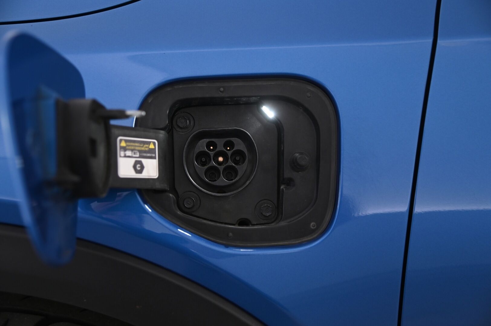Kia XCeed 2022 1,6 GDI Plug-In Hybrid Business Premium DCT - Digimittaristo | ACC | P-kamera | 2xrenkaat&alu | Lohkolämmitin | Merkkihuollettu