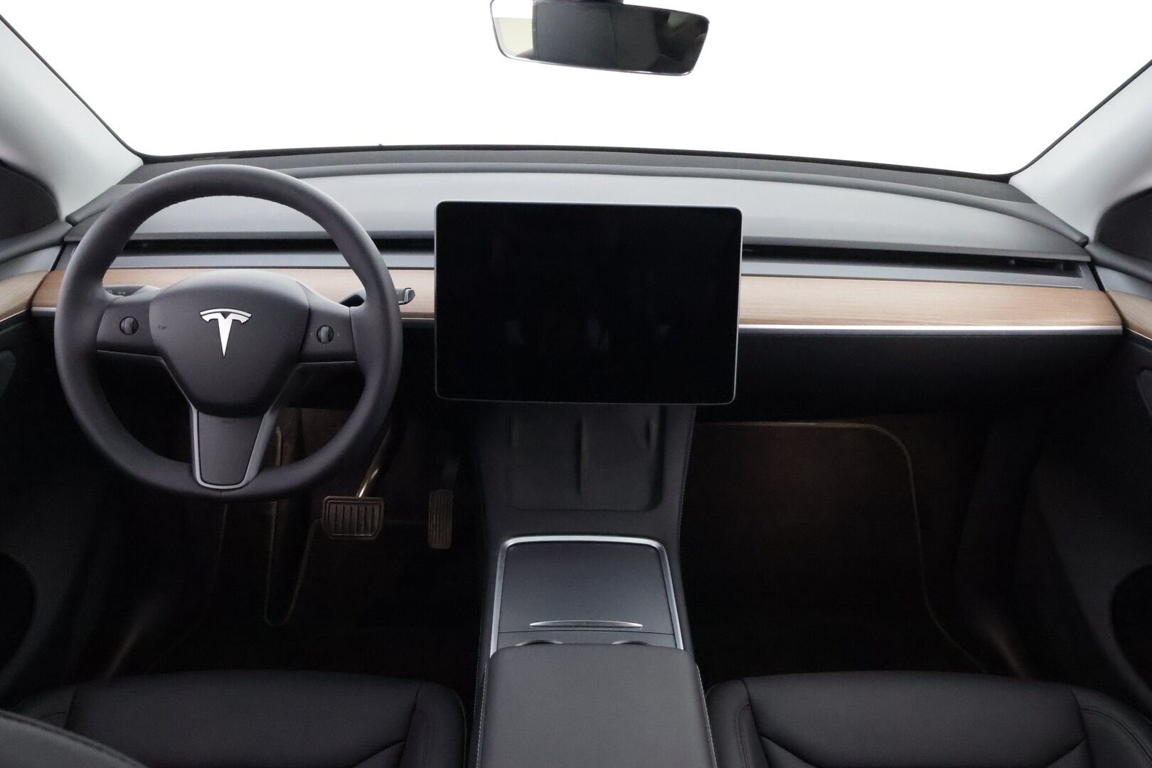 Tesla Model Y 2025 Long Range MY 2025 * 1OM Suomiauto / Vetokoukku / Matrix LED / Lämpöpumppu / Peruutuskamera / Nahkasisusta / Tulossa myyntiin!