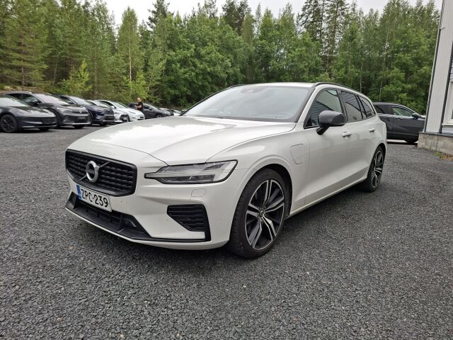 Volvo V60 2021