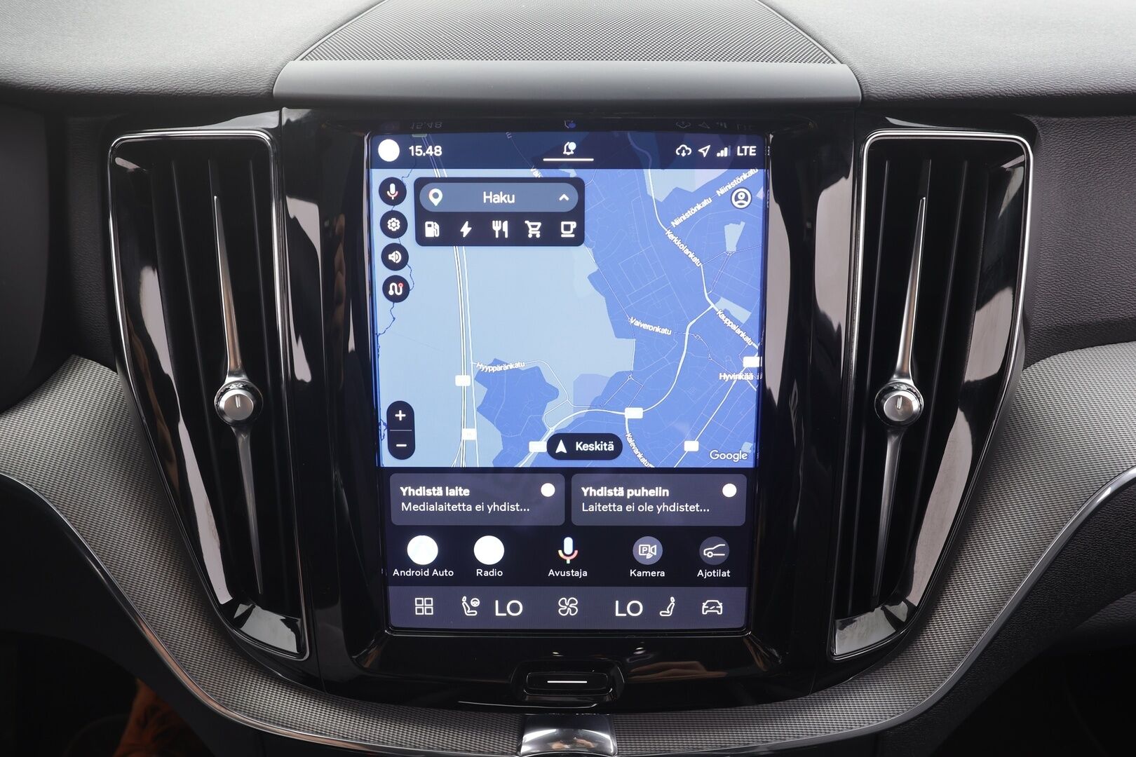 Volvo XC60 2022 T6 TwE AWD Business R-Design aut - | Muistipenkki | Koukku | Puolinahat | Panorama | Keyless | High Perf. Audio | P.kamera | Sähk. takaluukku | 22" vanteet | 2x renkaat aluin | 