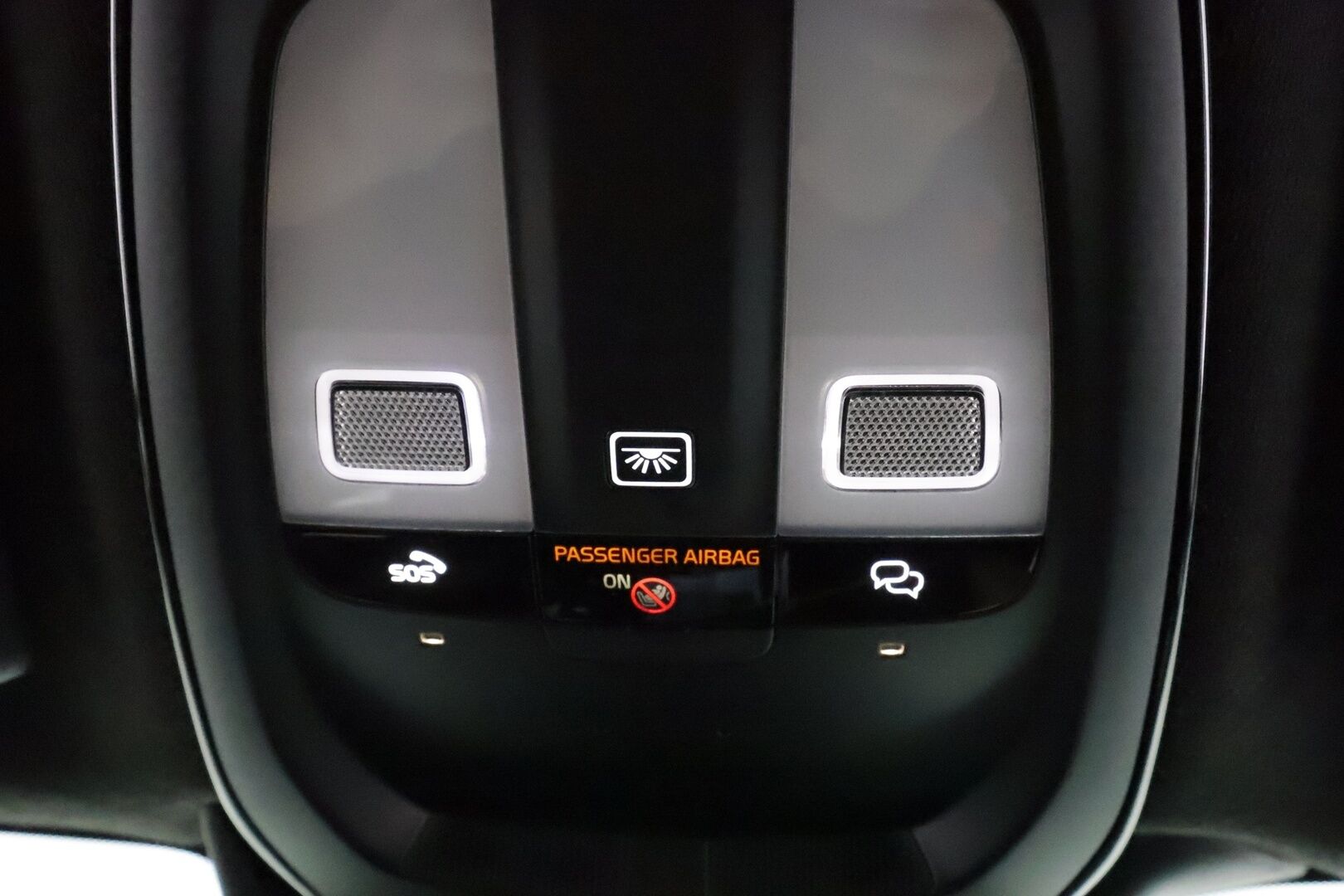 Volvo XC40 2025 B3 MHEV Edition DCT aut **Adapt.vakkari / 360.kamera / Facelift / Webasto / BLIS / Navi / KeylessGo** - 1.Om Suomi-auto / Kahdet renkaat aluvanteilla / Penkinlämmittimet takana / Ratinlämmitin / High Performance Audio - Osta nyt, maksa vasta ensi vuonna