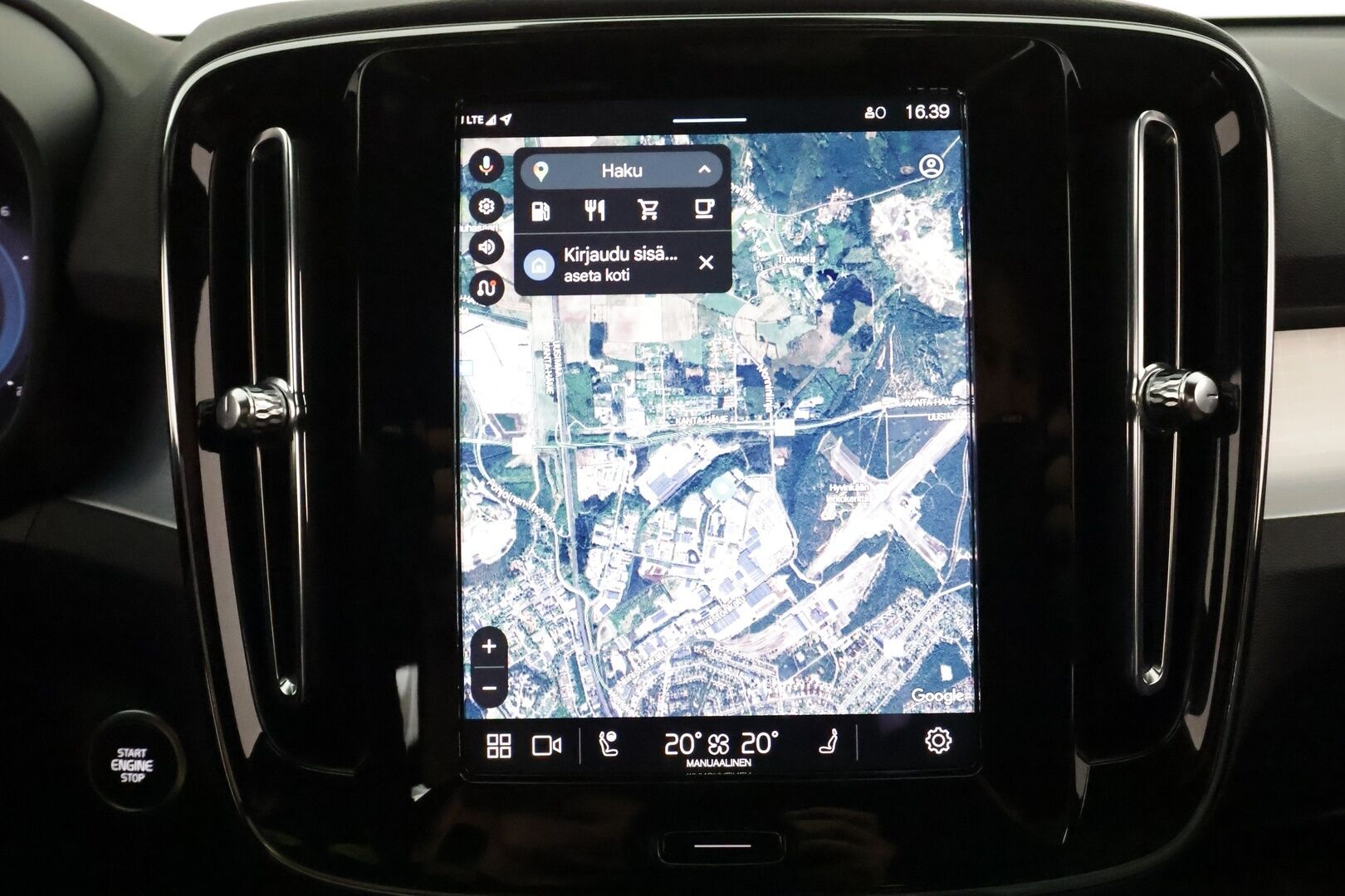 Volvo XC40 2025 B3 MHEV Edition DCT aut **Adapt.vakkari / 360.kamera / Facelift / Webasto / BLIS / Navi / KeylessGo** - 1.Om Suomi-auto / Kahdet renkaat aluvanteilla / Penkinlämmittimet takana / Ratinlämmitin / High Performance Audio - HULLUT VÄLIPÄIVÄT KORKOTARJOUS 2,49%