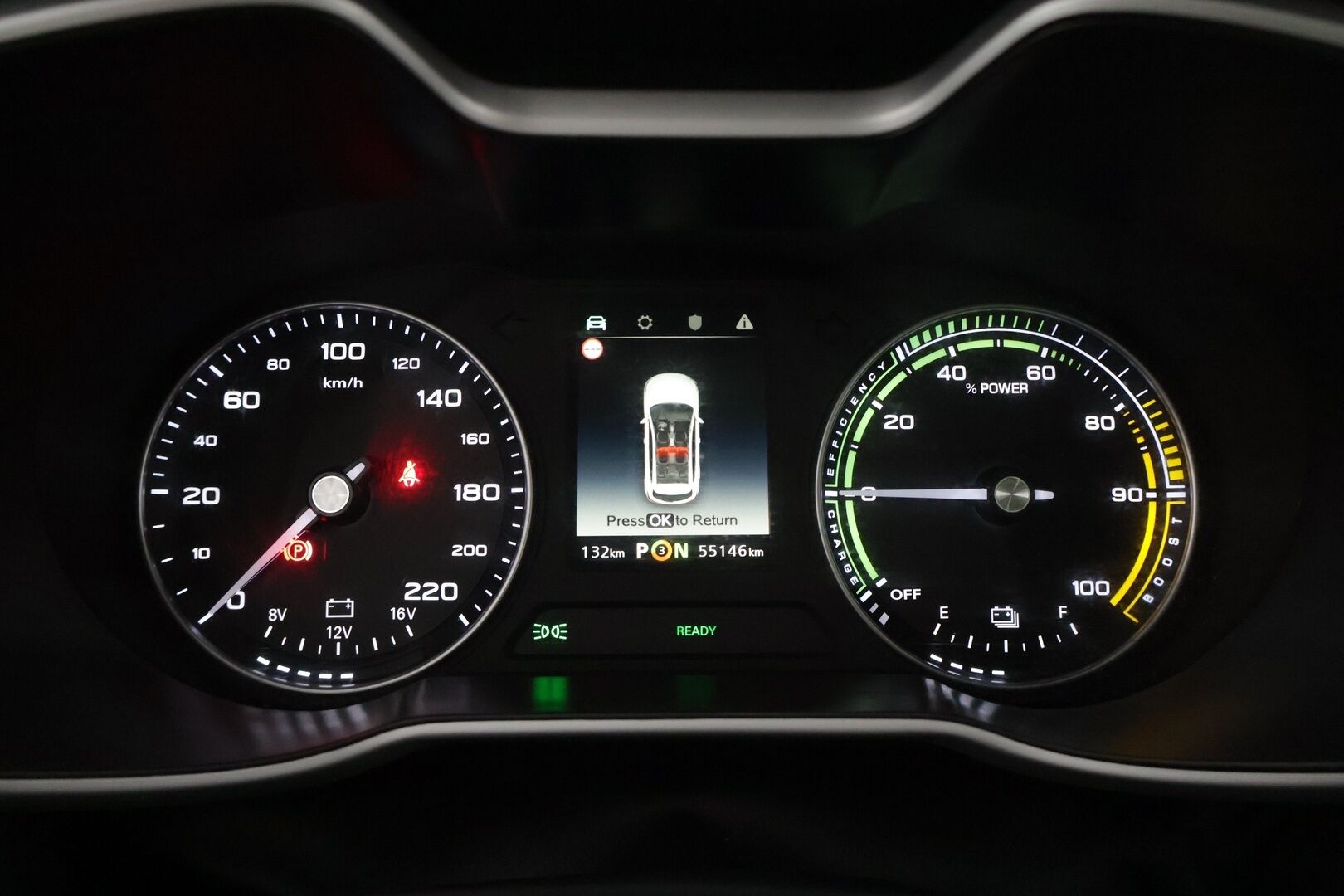 MG ZS 2021 EV Luxury * Panorama / Kamera / BLIS / Apple & Android * - Merkkihuollettu / Akku kuntotarkastettu SoH 90%