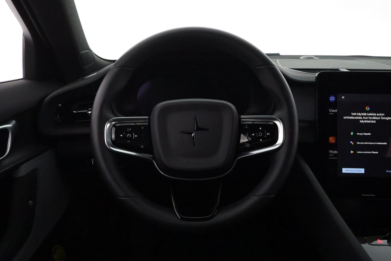 Polestar 2 2022 Long Range Dual Motor, 300kW, 78kWh **Pixelit / Lämpöpumppu / Pilot&Plus paketti / H&K / Lasikatto / Muistipenkki / 360 kamera** - 3,99 % KORKOTARJOUS TÄHÄN AUTOON - Akku kuntotarkistettu! / Kahdet renkaat