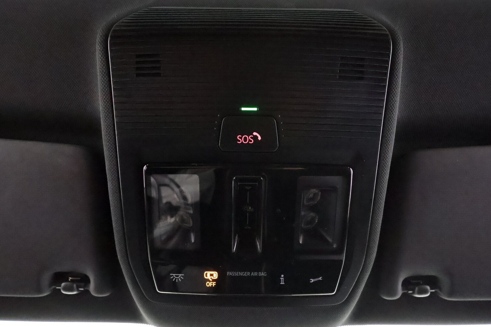 CUPRA Born 2022 e-Boost 170kW * Lasikatto / HUD / ILP / ACC / LED / P.kamera / Navi / Kaistavahti / Keyless * - 2x Latauskaapelit / Kahdet renkaat aluvanteilla