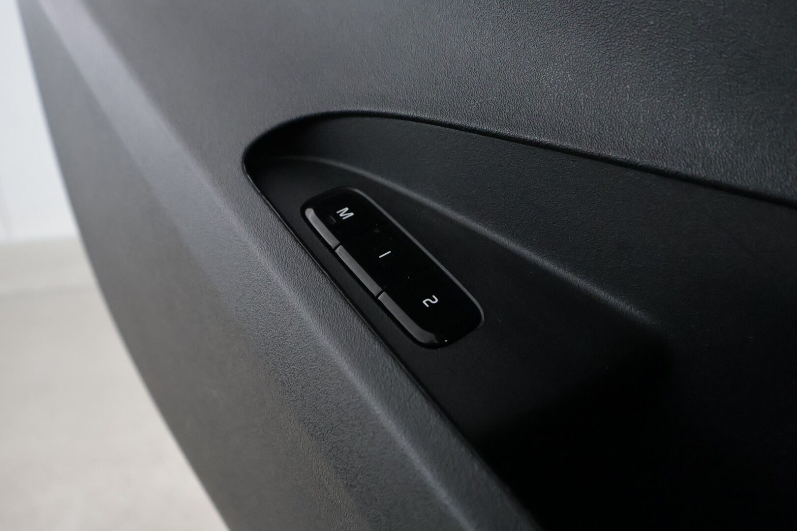 Polestar 2 2021 Launch Edition, 300kW, 78kWh - | Pilot&Plus | ACC | Pixel-LED | 360° | Lasikatto | Harman/Kardon | Muistipenkki | Sporttipenkit sähköllä |  BLIS | Pilot Assist | Lämm. ratti |
