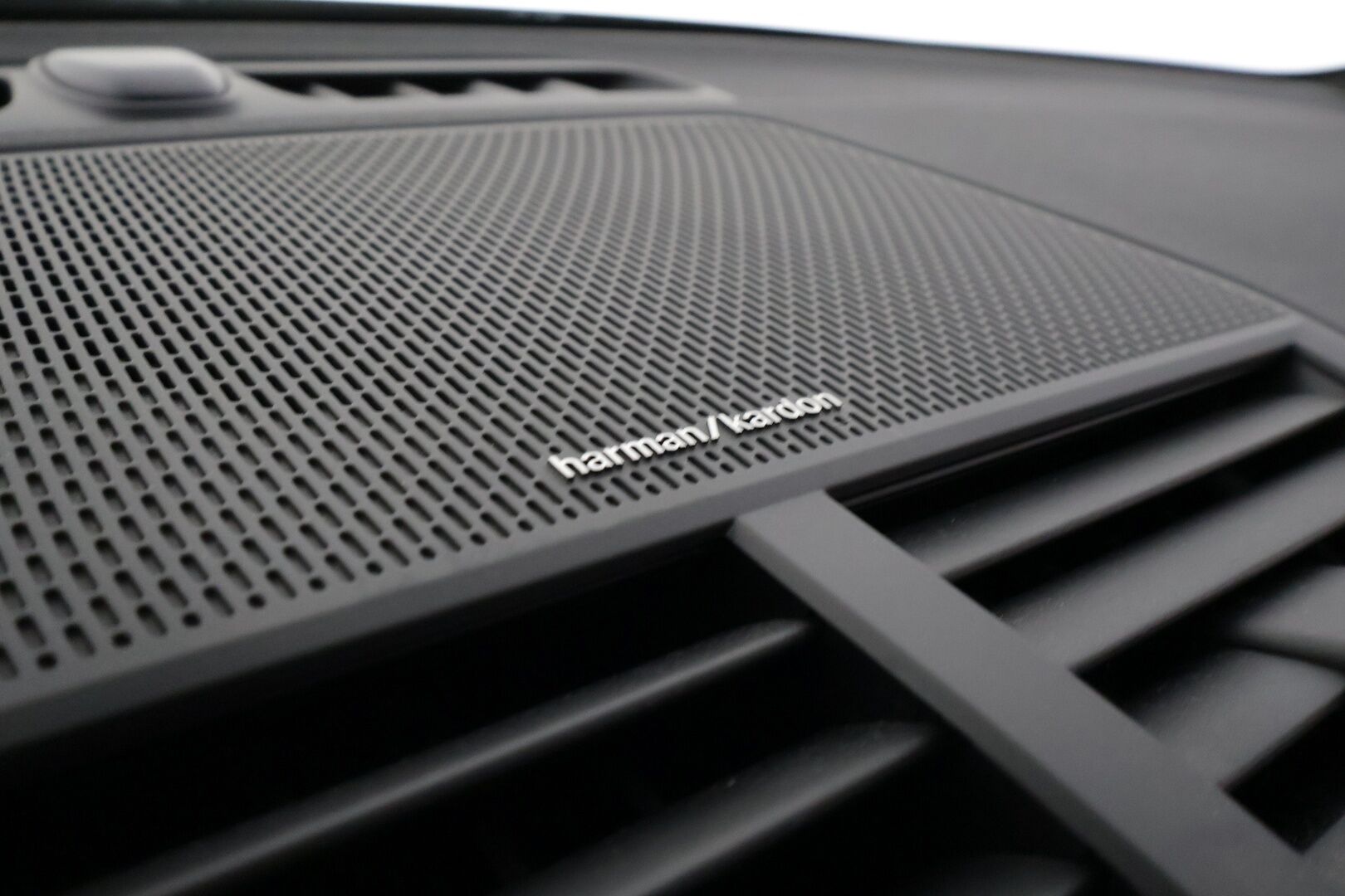 Polestar 2 2021 Launch Edition, 300kW, 78kWh - | Pilot&Plus | ACC | Pixel-LED | 360° | Lasikatto | Harman/Kardon | Muistipenkki | Sporttipenkit sähköllä |  BLIS | Pilot Assist | Lämm. ratti |