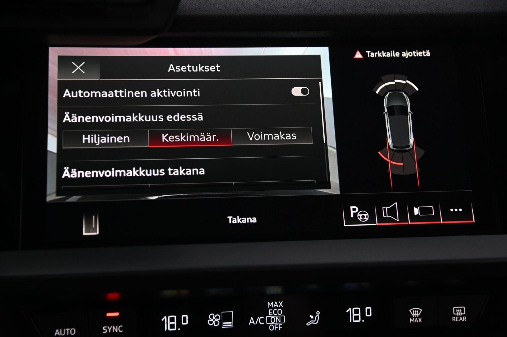 Audi A3 2025 Sportback 35 TFSI - Merkkihuollot | Flat Bottom | ACC | P.kamera | Sporttipenkit | Digimittaristo | 2x Renkaat ja Vanteet