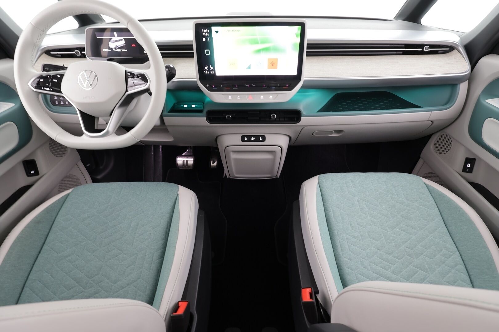 Volkswagen ID. Buzz 2023 150kW PRO Business *Sähköiset liukuovet / ACC / Matrix-LED / P.Kamera / Koukku / Puolinahat / Navi / Keyless * - Akku kuntotarkastettu SoH 97,8% / 2x Latauskaapelit / Kahdet renkaat / Merkkihuollot