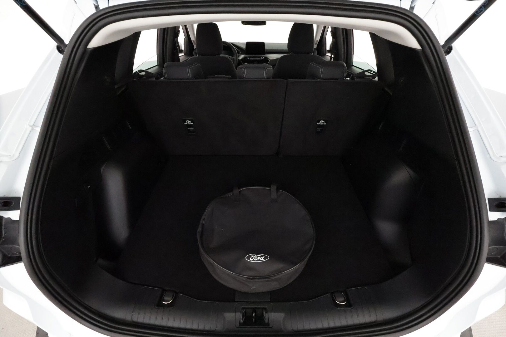 Ford Kuga 2022 2,5 Plug-in (PHEV) 225hv CVT FWD Titanium **Digimittaristo / Navi / P.kamera / Apple&Android / Keyless** - Akku kuntotarkastettu!