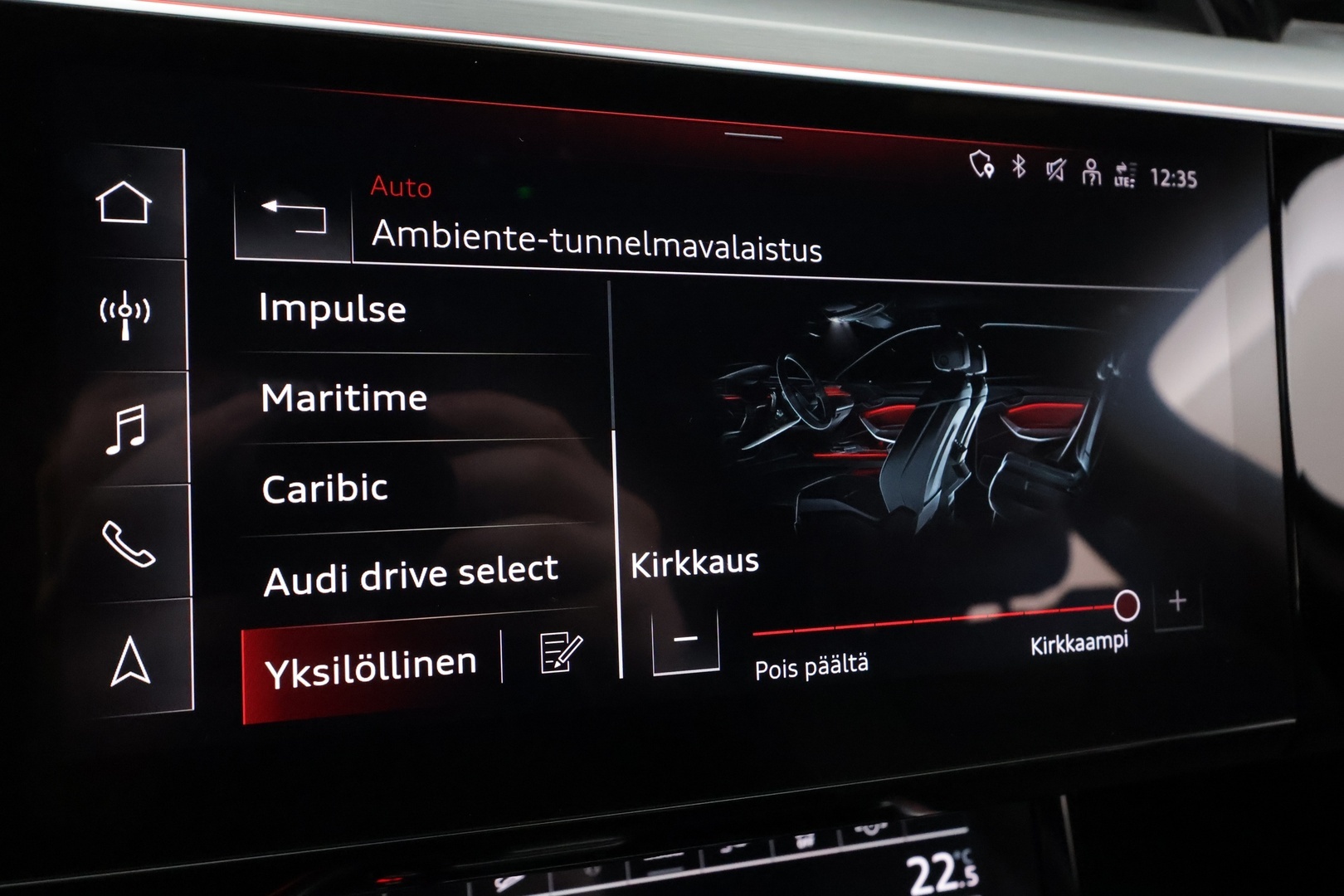 AUDI Q8 E-TRON 2024 55 quattro Progress - | S-Line | Koukku | ACC | LED | 360 | B&O | Sportpenkki Muistilla | Ilma-alusta | HUD | 2x aluvanteet | ALV