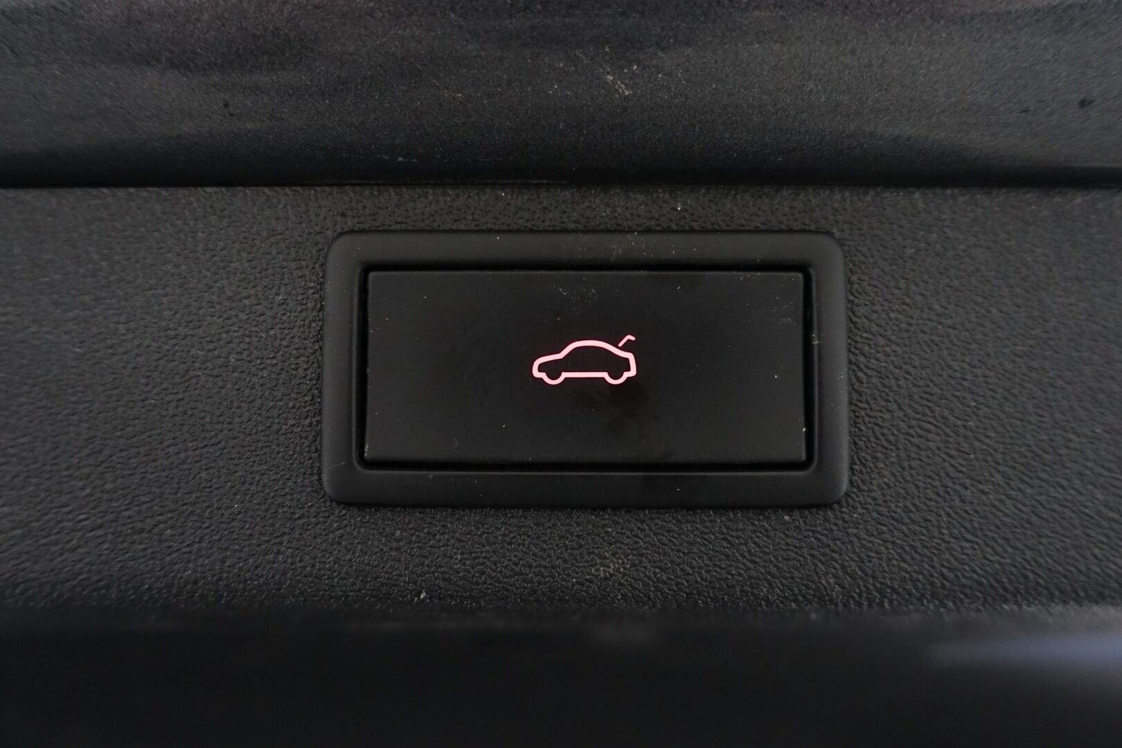 Skoda Enyaq 2022 ENYAQ 60 Farmari (AC) 5ov A - | ACC | 360° kamera | Keyless | Matrix LED | Kuskin istuin muistilla | Navi | Sähkötakaluukku | Vetokoukku | 
