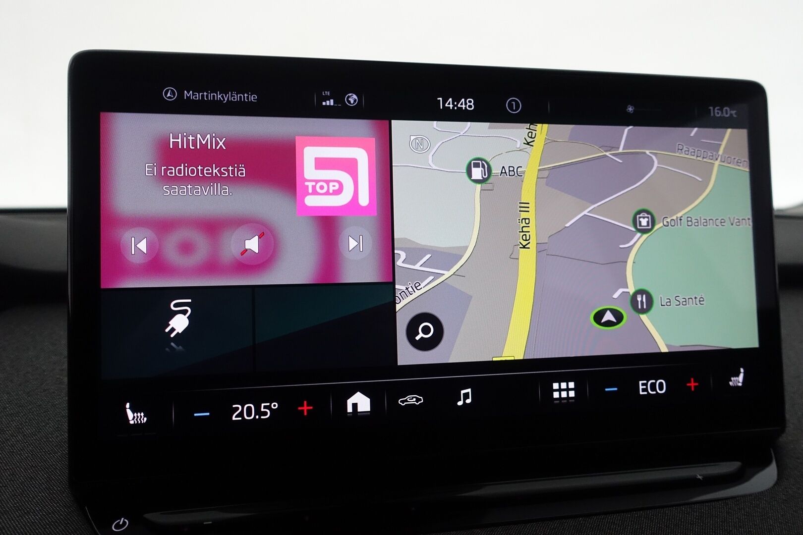 Skoda Enyaq 2022 ENYAQ 60 Farmari (AC) 5ov A - | ACC | 360° kamera | Keyless | Matrix LED | Kuskin istuin muistilla | Navi | Sähkötakaluukku | Vetokoukku | 