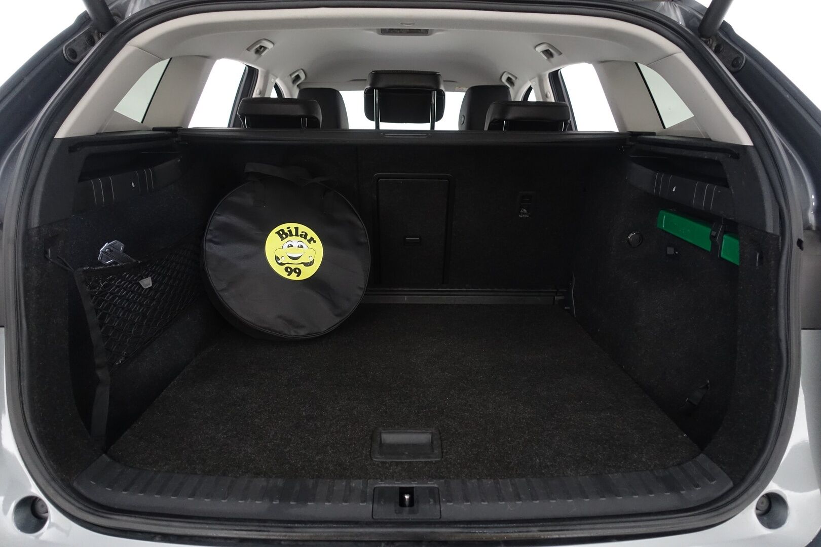 Skoda Enyaq 2022 ENYAQ 60 Farmari (AC) 5ov A - | ACC | 360° kamera | Keyless | Matrix LED | Kuskin istuin muistilla | Navi | Sähkötakaluukku | Vetokoukku | 