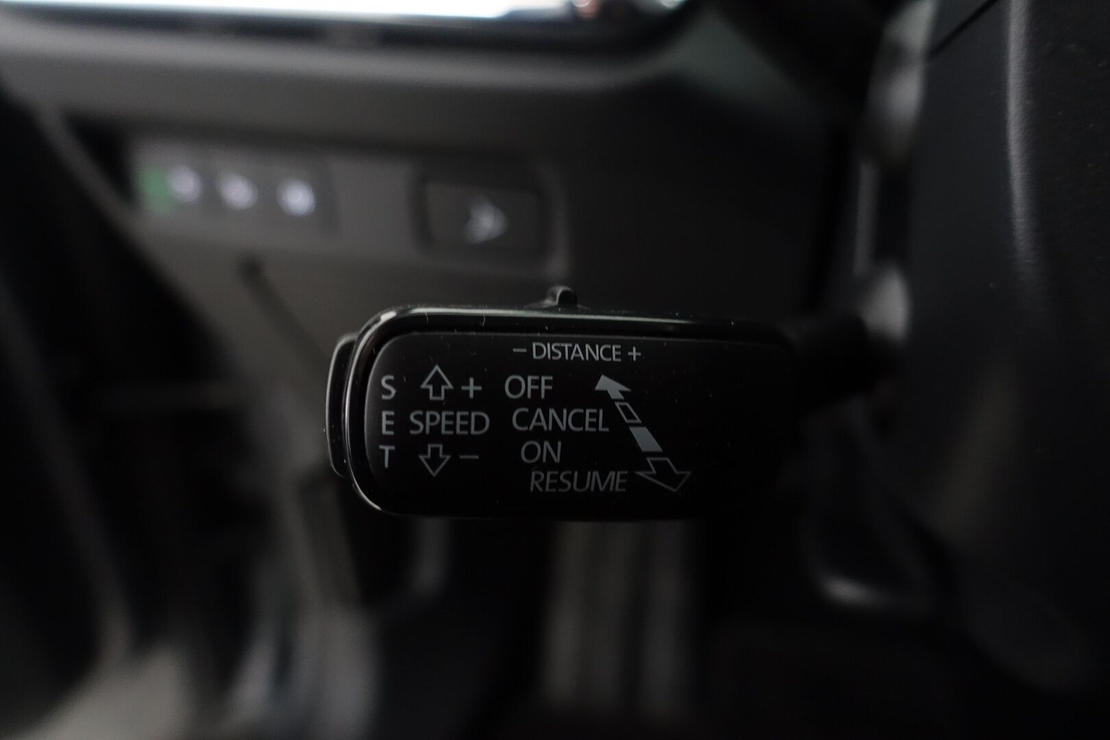 Skoda Enyaq 2022 ENYAQ 60 Farmari (AC) 5ov A - | ACC | 360° kamera | Keyless | Matrix LED | Kuskin istuin muistilla | Navi | Sähkötakaluukku | Vetokoukku | 
