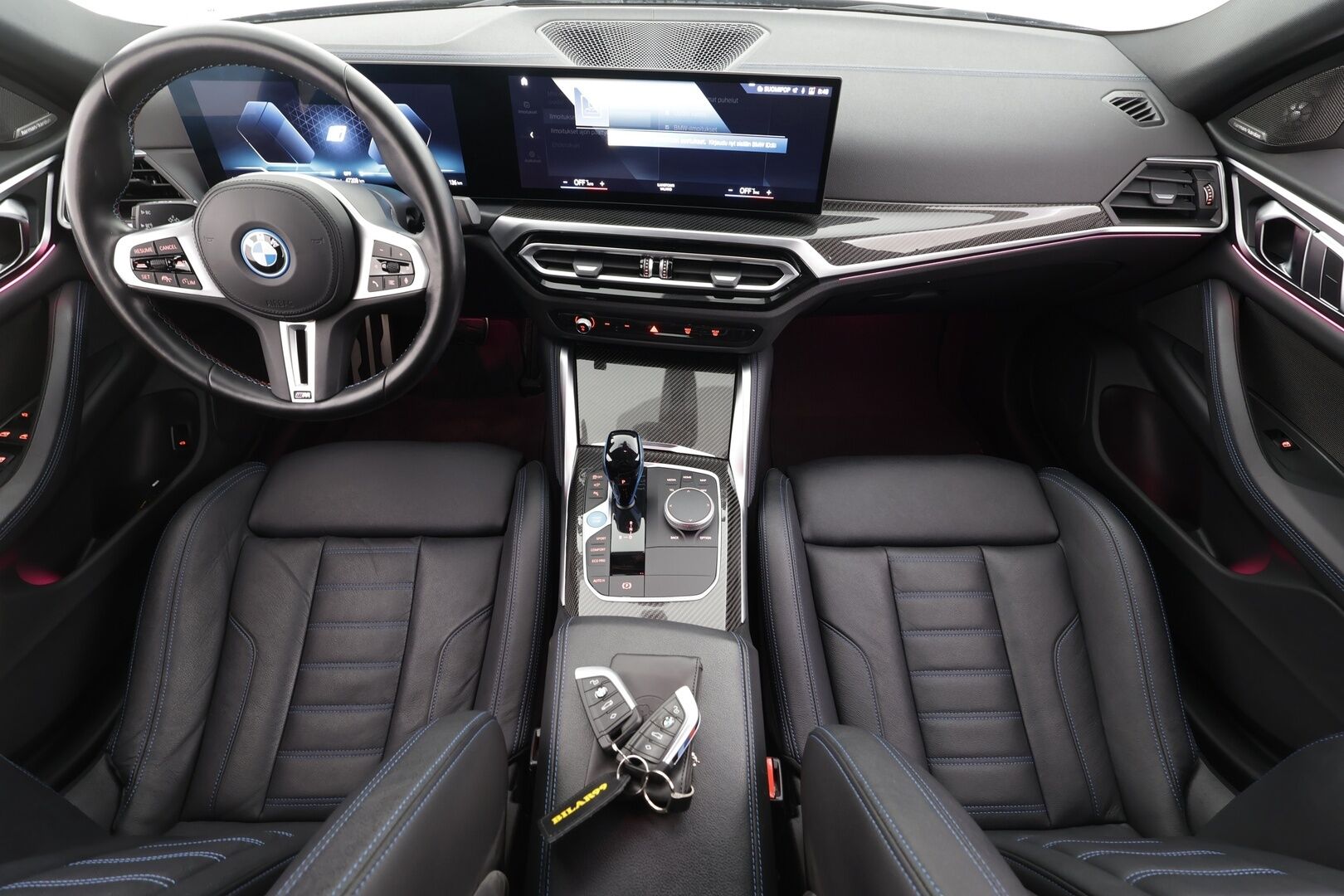 BMW I4 M50 2022 Charged * ACC / H&K / 360° / M-penkit muistilla / Laser Light / Comfort Access / Akuston esilämmitys / Navi * - Merkkihuollettu / Akku kuntotarkastettu / Supervarusteet