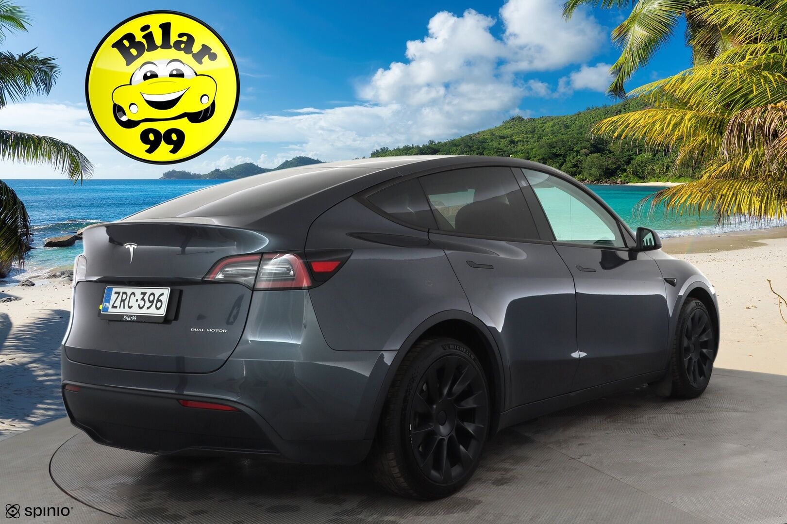 TESLA MODEL Y 2021 Long Range Dual Motor AWD * Koukku / FSD / ILP / Lasikatto / Matrix LED / Valkoinen sisusta / Premium Audio / P.kamera * - Kahdet renkaat aluvanteilla - HULLUT AVAJAISHULINAT KORKOTARJOUS 3,29 %