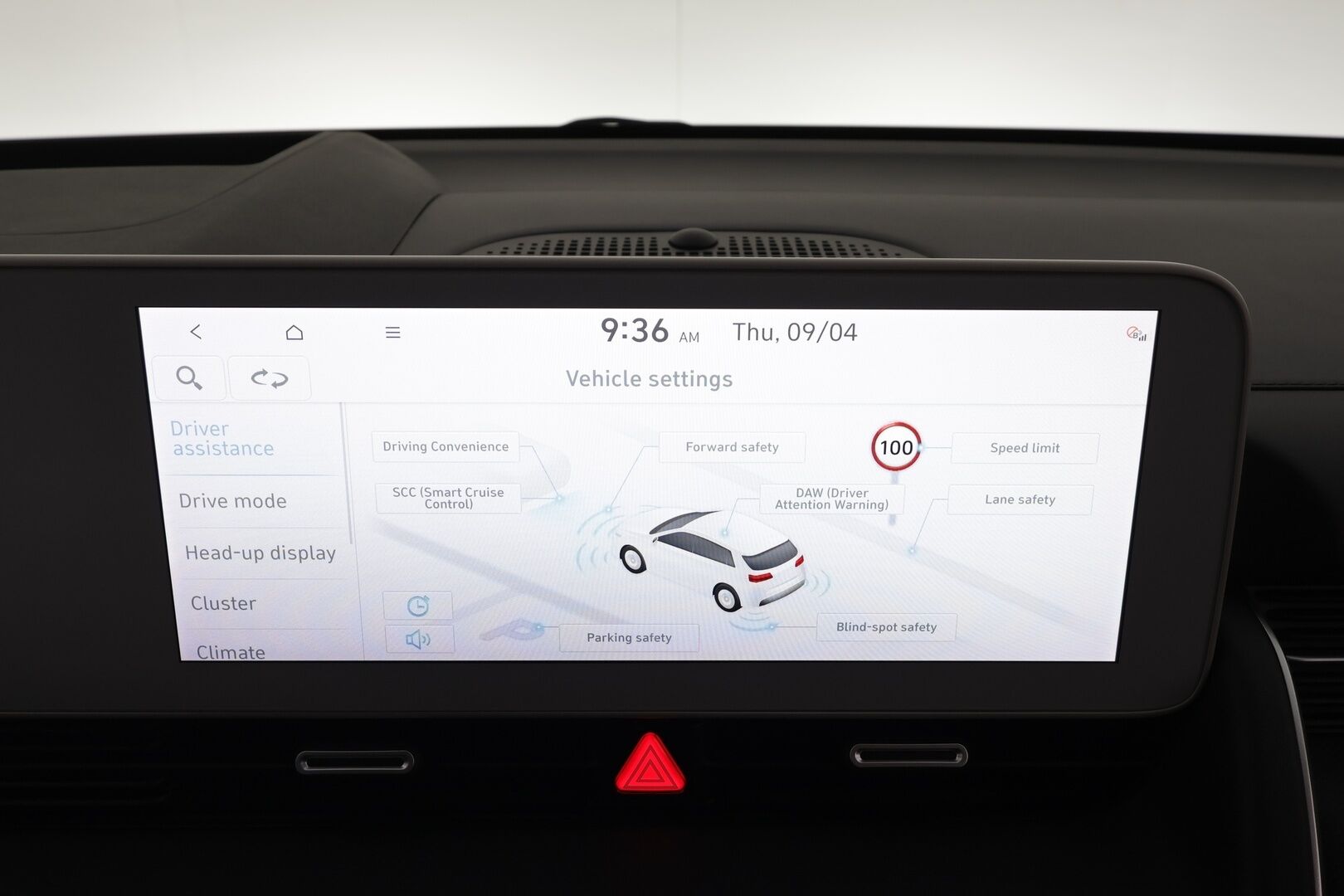 HYUNDAI IONIQ 5 2022 Premium 4WD * ACC / HUD / ILP / Relax-istuimet / Koukku / Bose / 360° / Matrix LED / Ilmastoidut nahat * - Kahdet renkaat aluvanteilla / Merkkihuollettu - HULLUT AVAJAISHULINAT KORKOTARJOUS 3,29 %