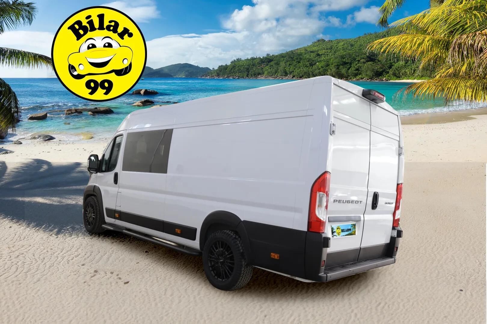 PEUGEOT BOXER 2025 L4H2 180hv Aut 6-P * Sorsa Royal Jatko-ohjaamo / Huippuvarusteltu / Vakkari / P.kamera / Nahat / LED-Lisä / GAS Audio / Navi / 2x Renkaat / ALV * - Keularauta / Kylkiputket / Lisäpitkä / Tehdastakuu voimassa - HULLUT AVAJAISHULINAT KORKOTARJOUS 3,29 %