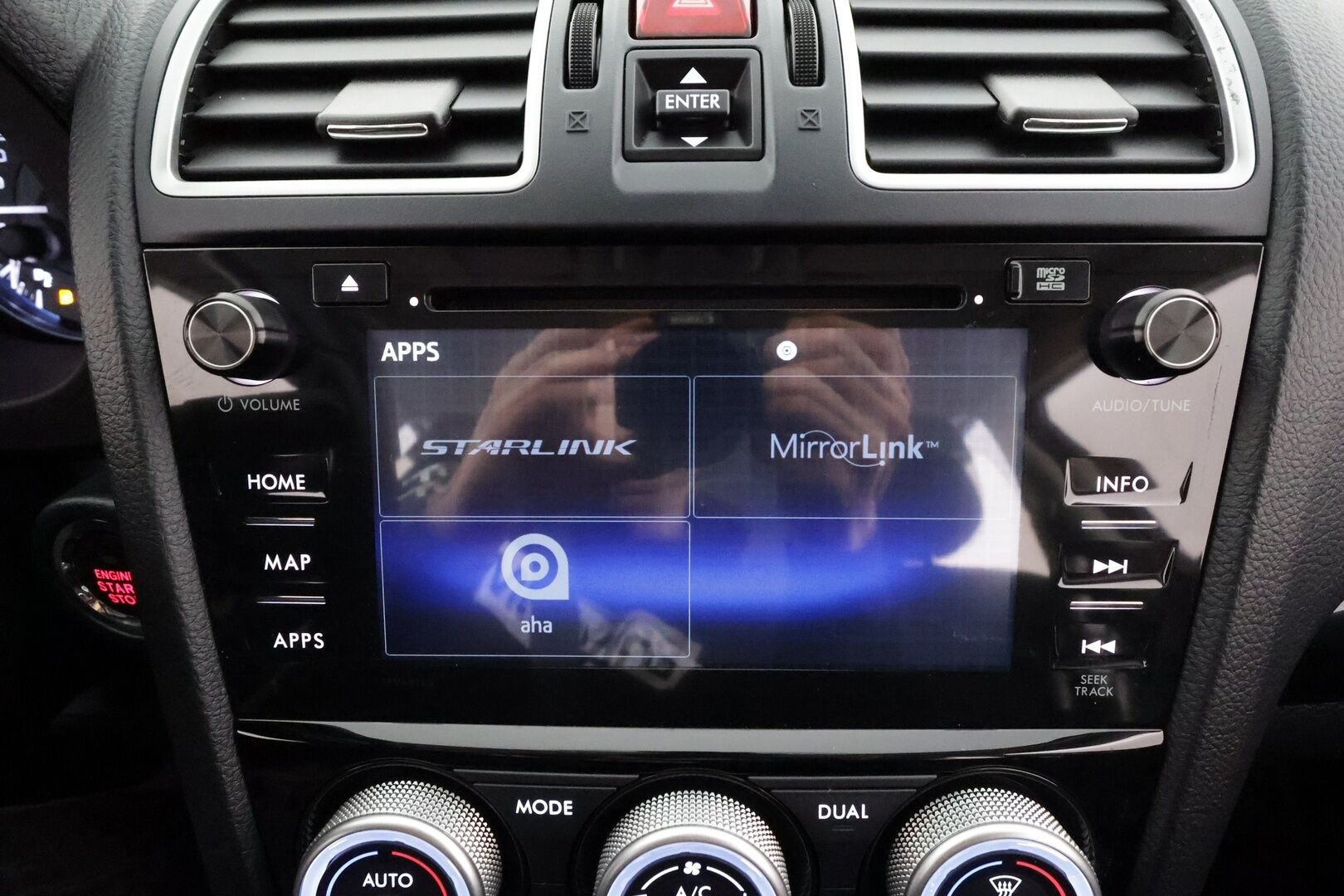 SUBARU LEVORG 2017 1.6i GT-N CVT * Sisätilanlämmitin / P.Kamera / LED / Vakkari / Navi / Katveavustin / Keyless * - Suomi-auto / Kahdet renkaat aluvanteilla - HULLUT AVAJAISHULINAT KORKOTARJOUS 3,29 %