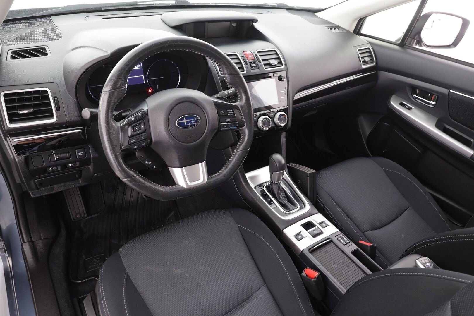 SUBARU LEVORG 2017 1.6i GT-N CVT * Sisätilanlämmitin / P.Kamera / LED / Vakkari / Navi / Katveavustin / Keyless * - Suomi-auto / Kahdet renkaat aluvanteilla - HULLUT AVAJAISHULINAT KORKOTARJOUS 3,29 %